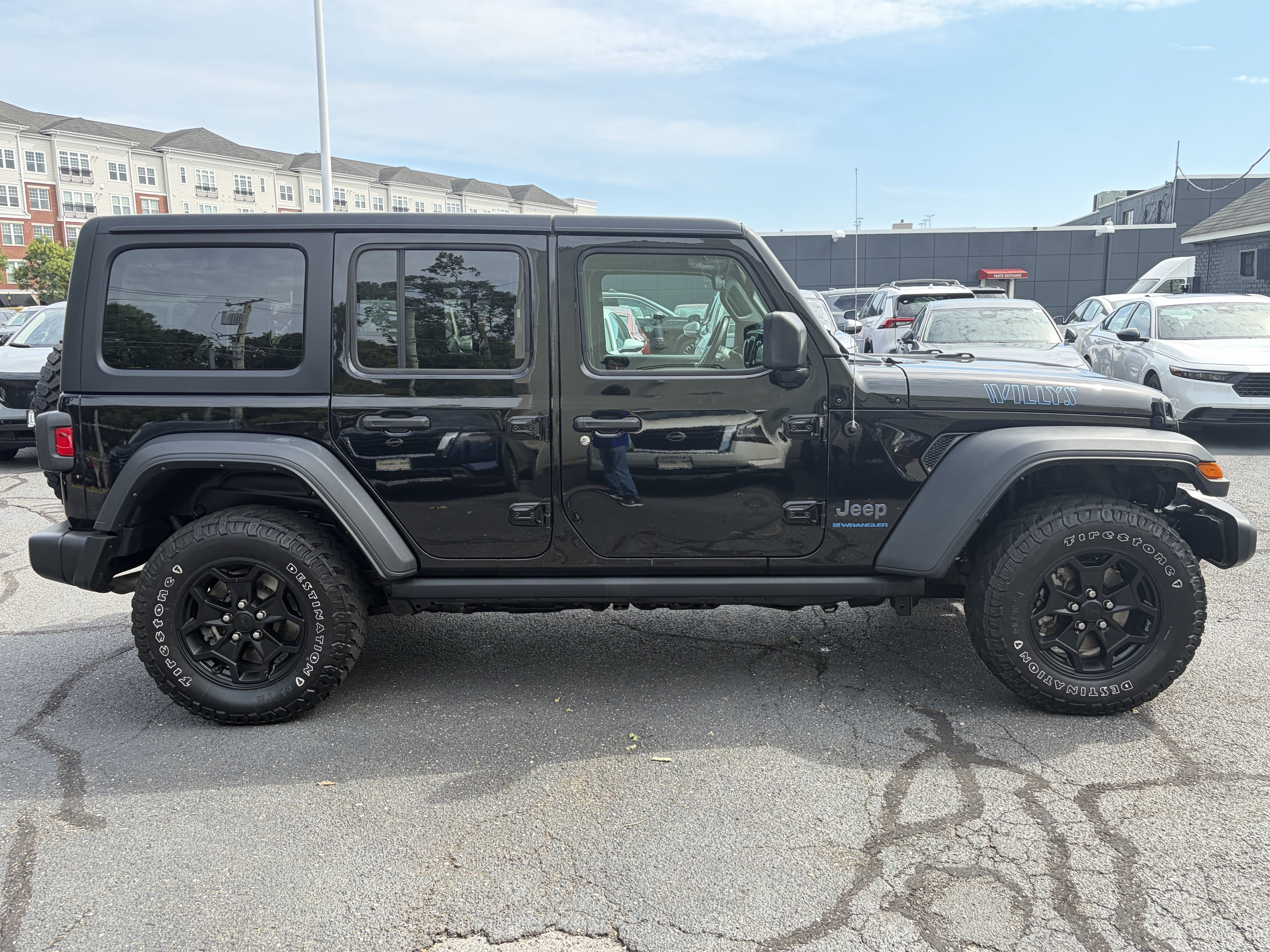 2023 Jeep Wrangler 4xe Willys