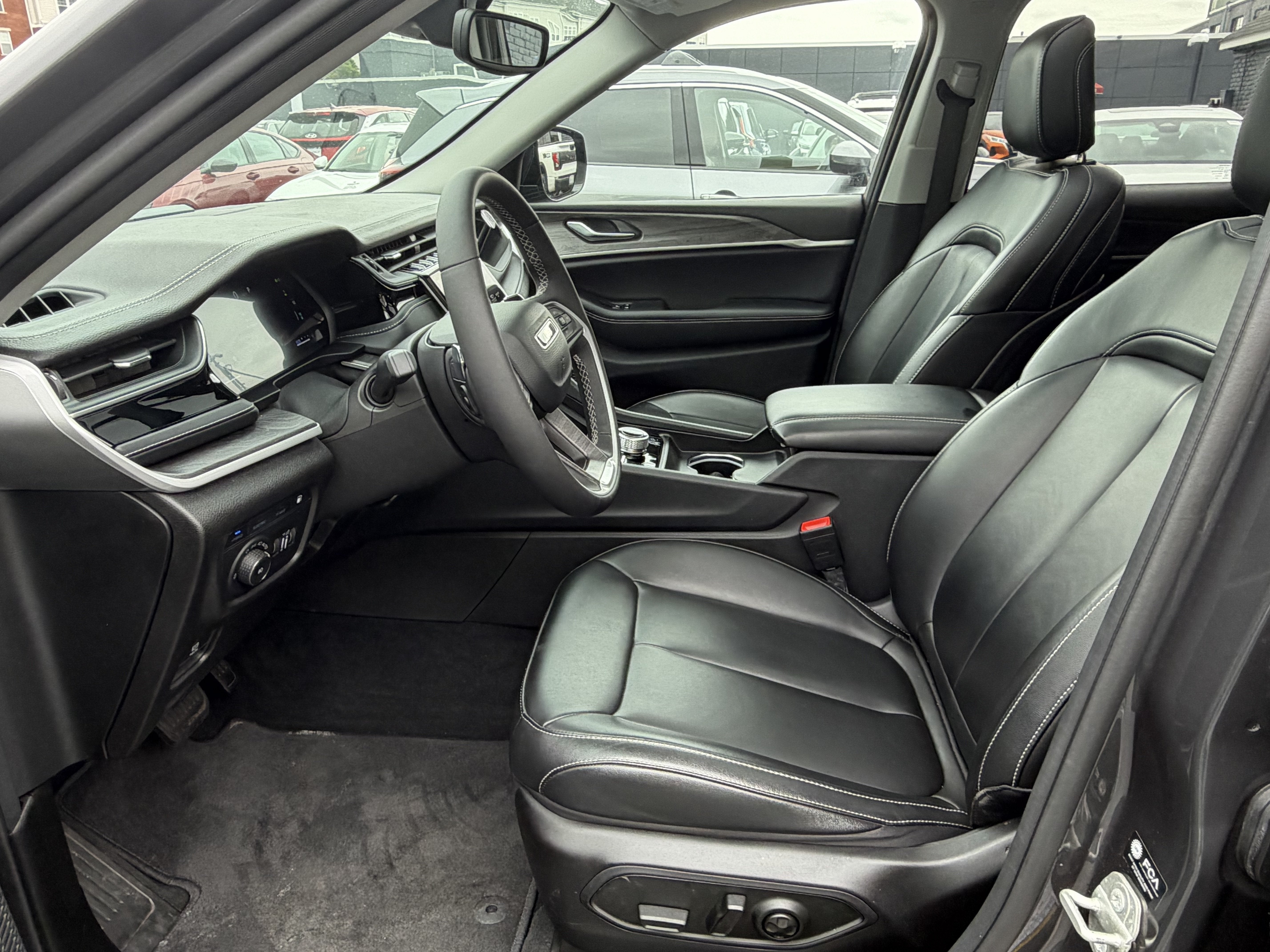 2023 Jeep Grand Cherokee 4xe 4DR 4WD