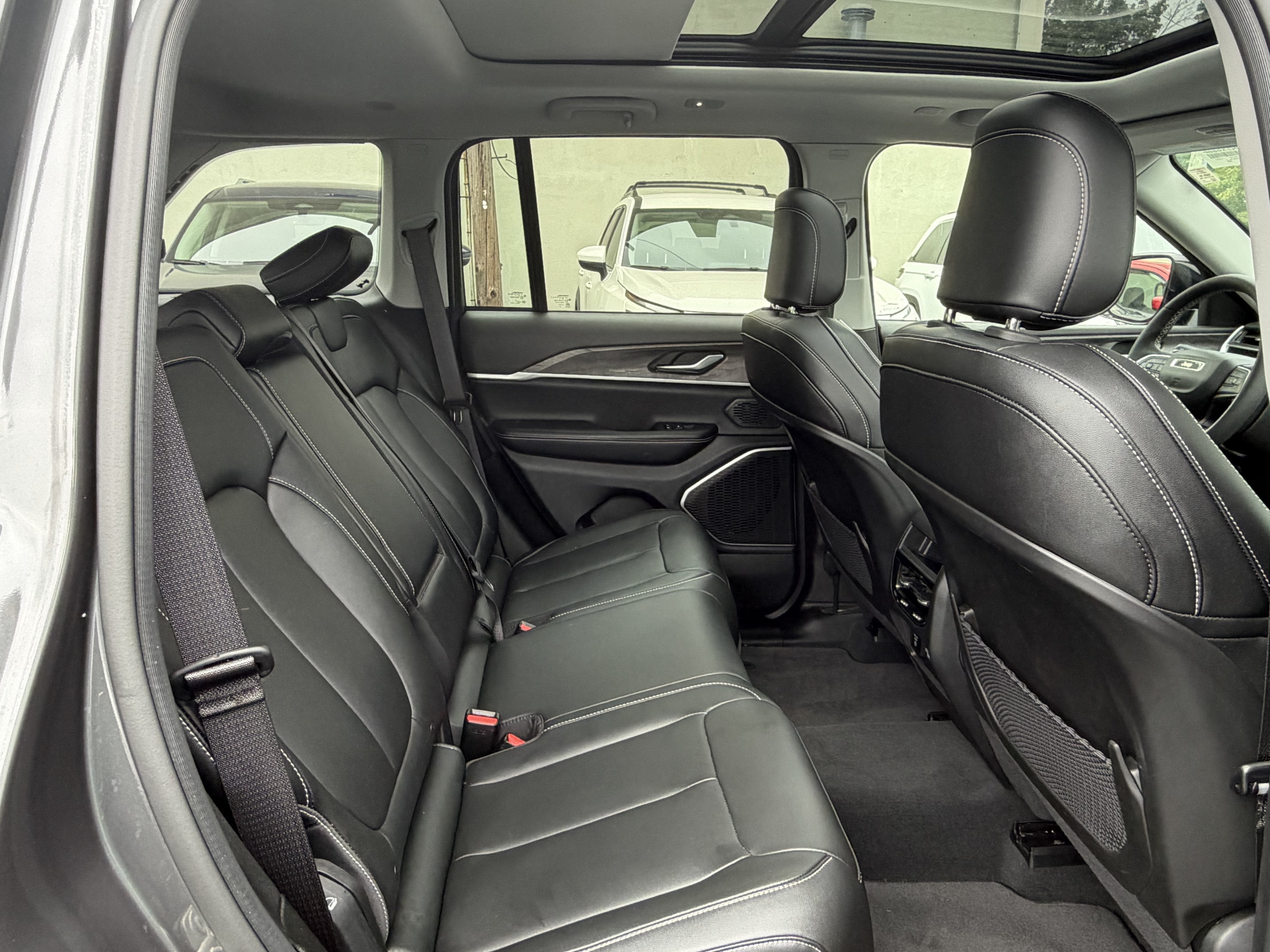 2023 Jeep Grand Cherokee 4xe 4DR 4WD