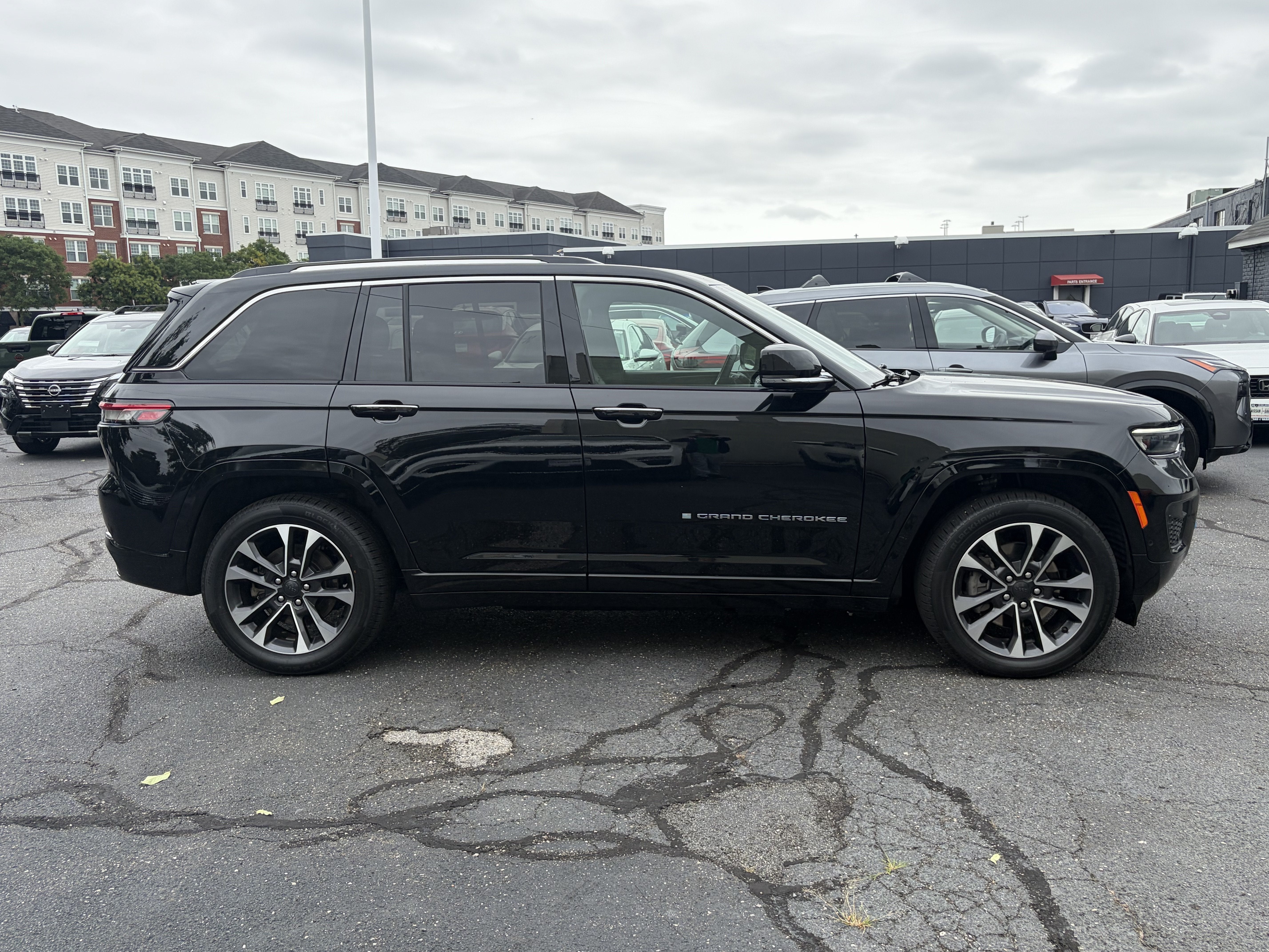 2023 Jeep Grand Cherokee 4xe Overland
