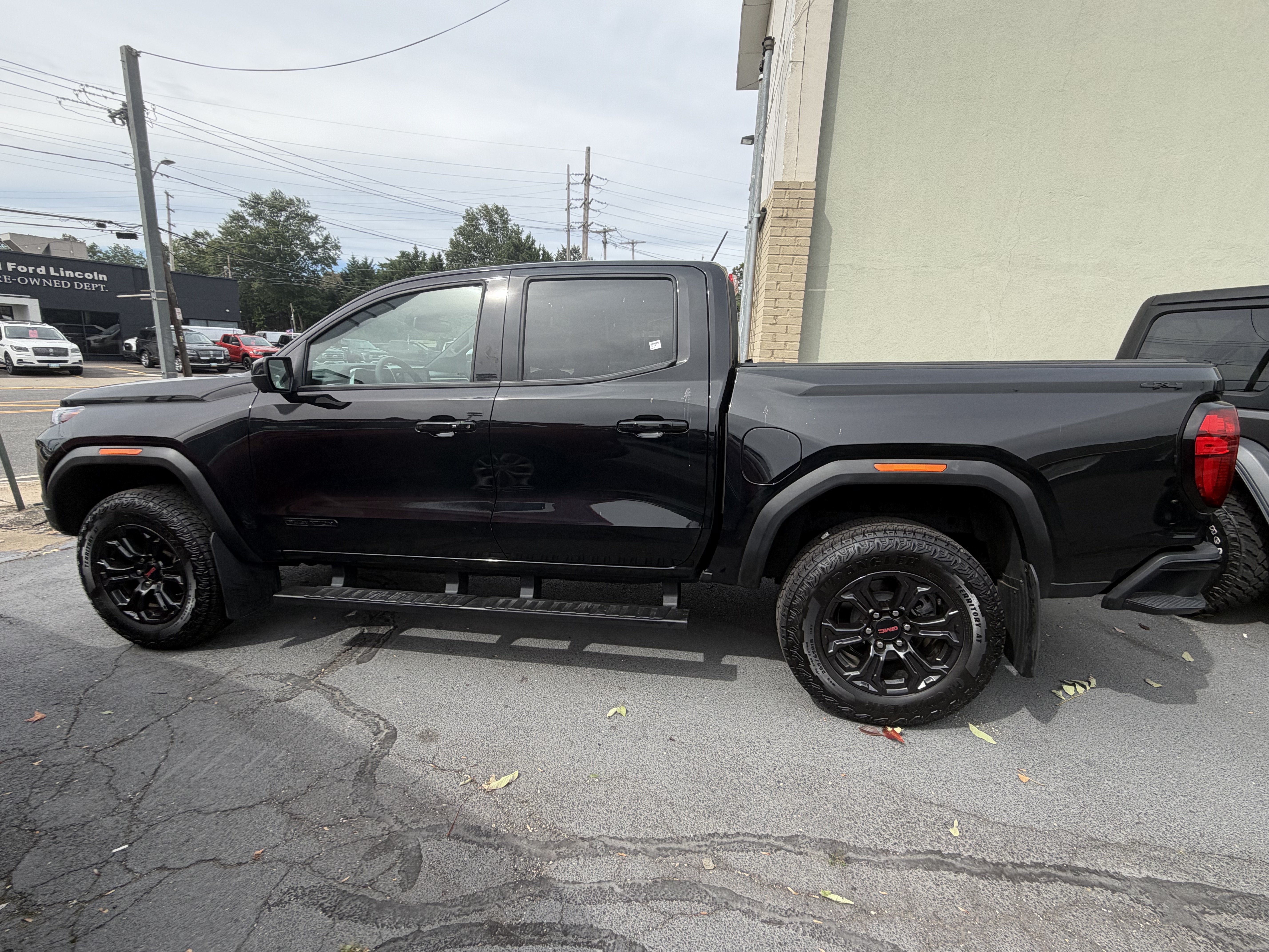 2025 GMC Canyon 4WD Elevation