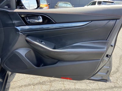 2023 Nissan Maxima SR