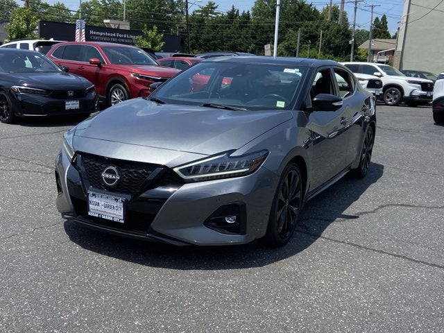 2023 Nissan Maxima SR