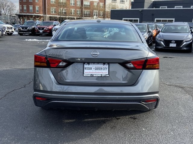 2025 Nissan Altima S