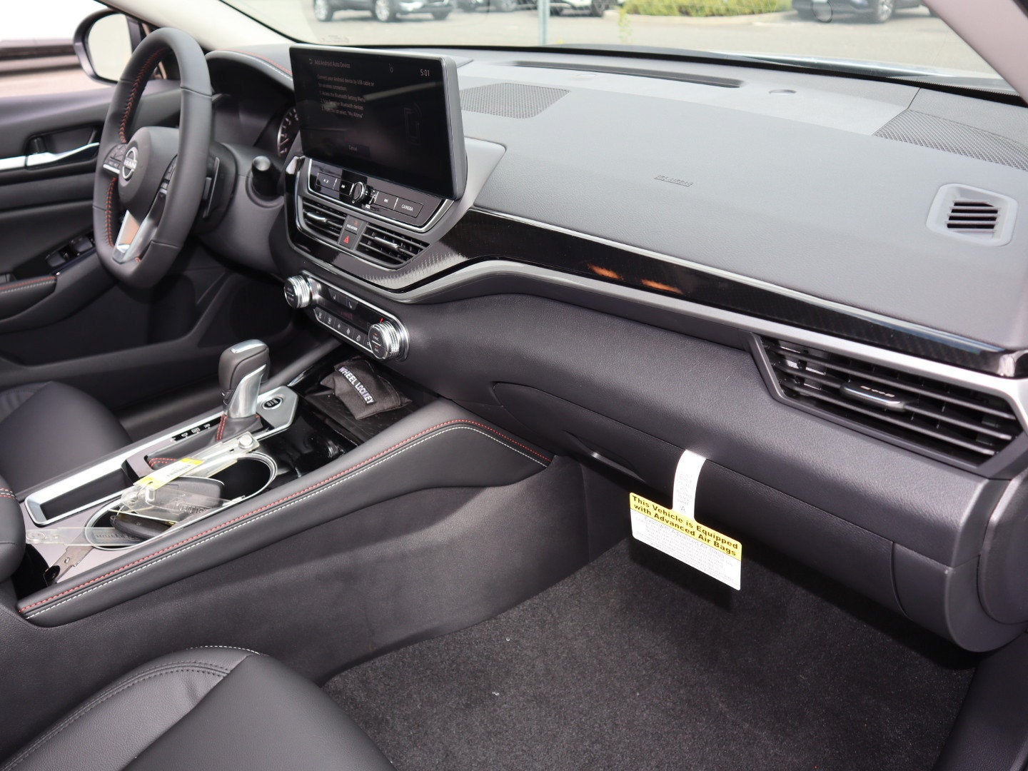 2025 Nissan Altima SR