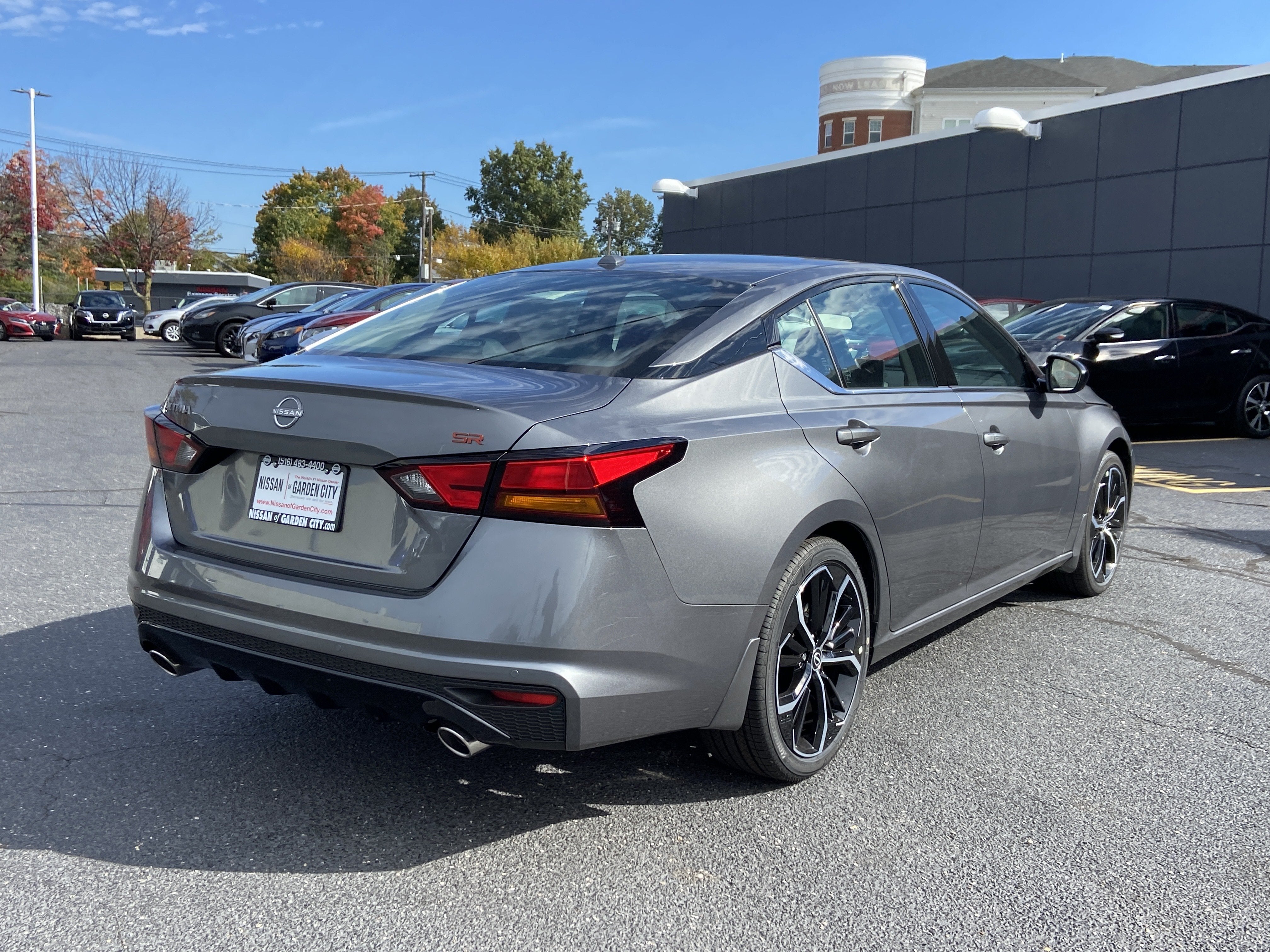 2026 Nissan Altima SR
