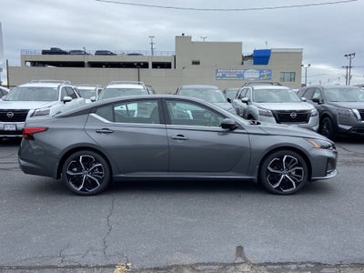 2025 Nissan Altima SR