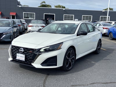 2025 Nissan Altima SR
