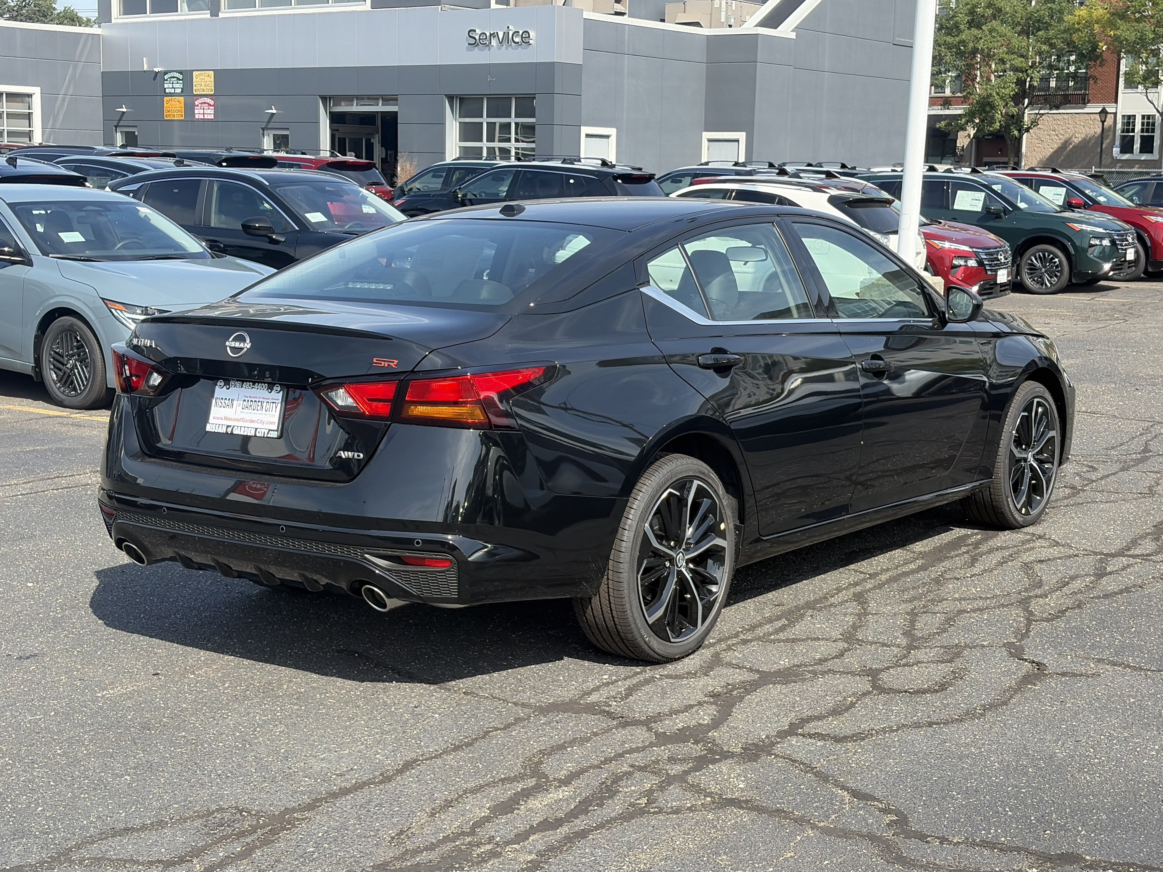 2026 Nissan Altima SR