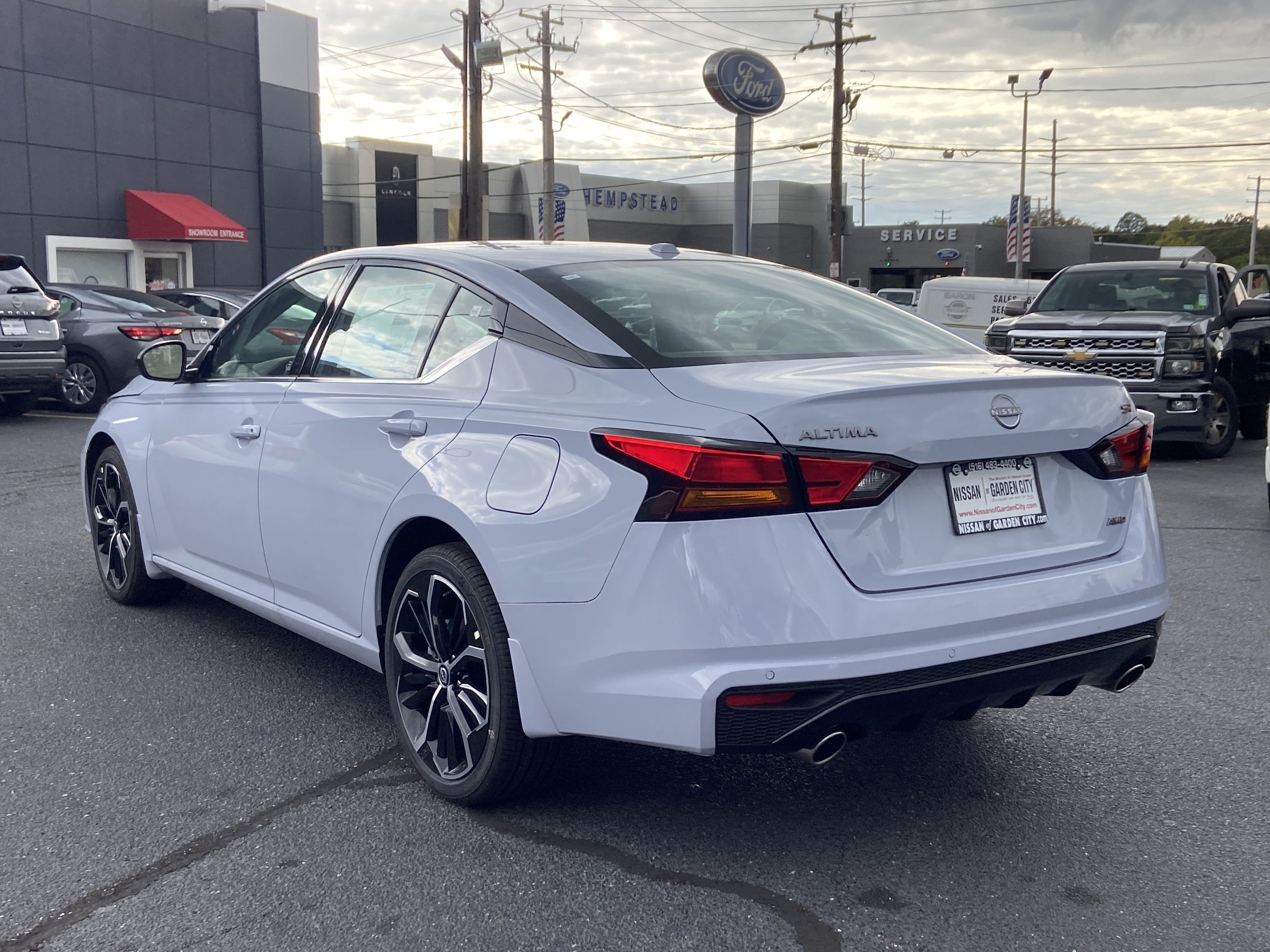 2026 Nissan Altima SR