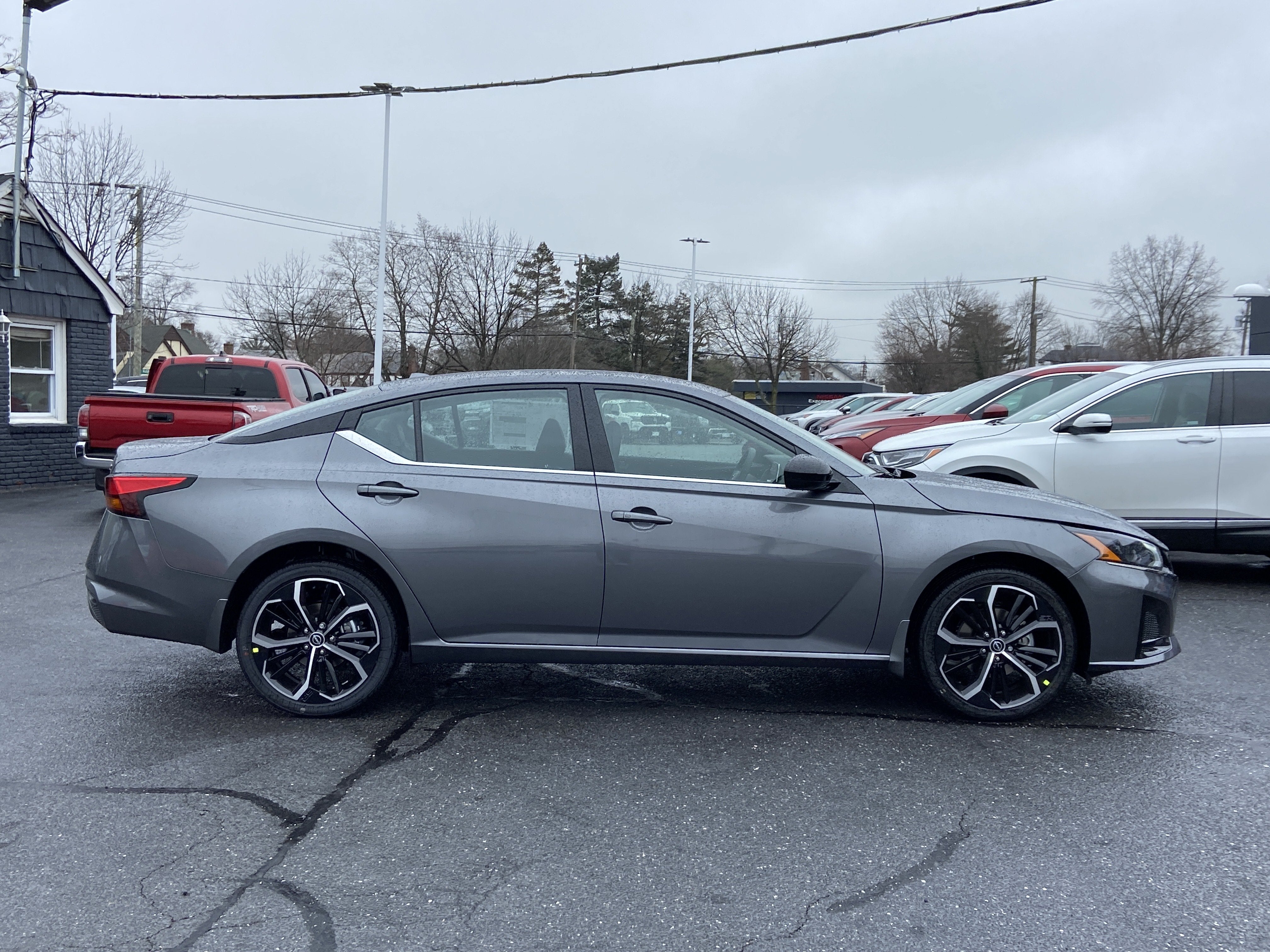 2026 Nissan Altima SR