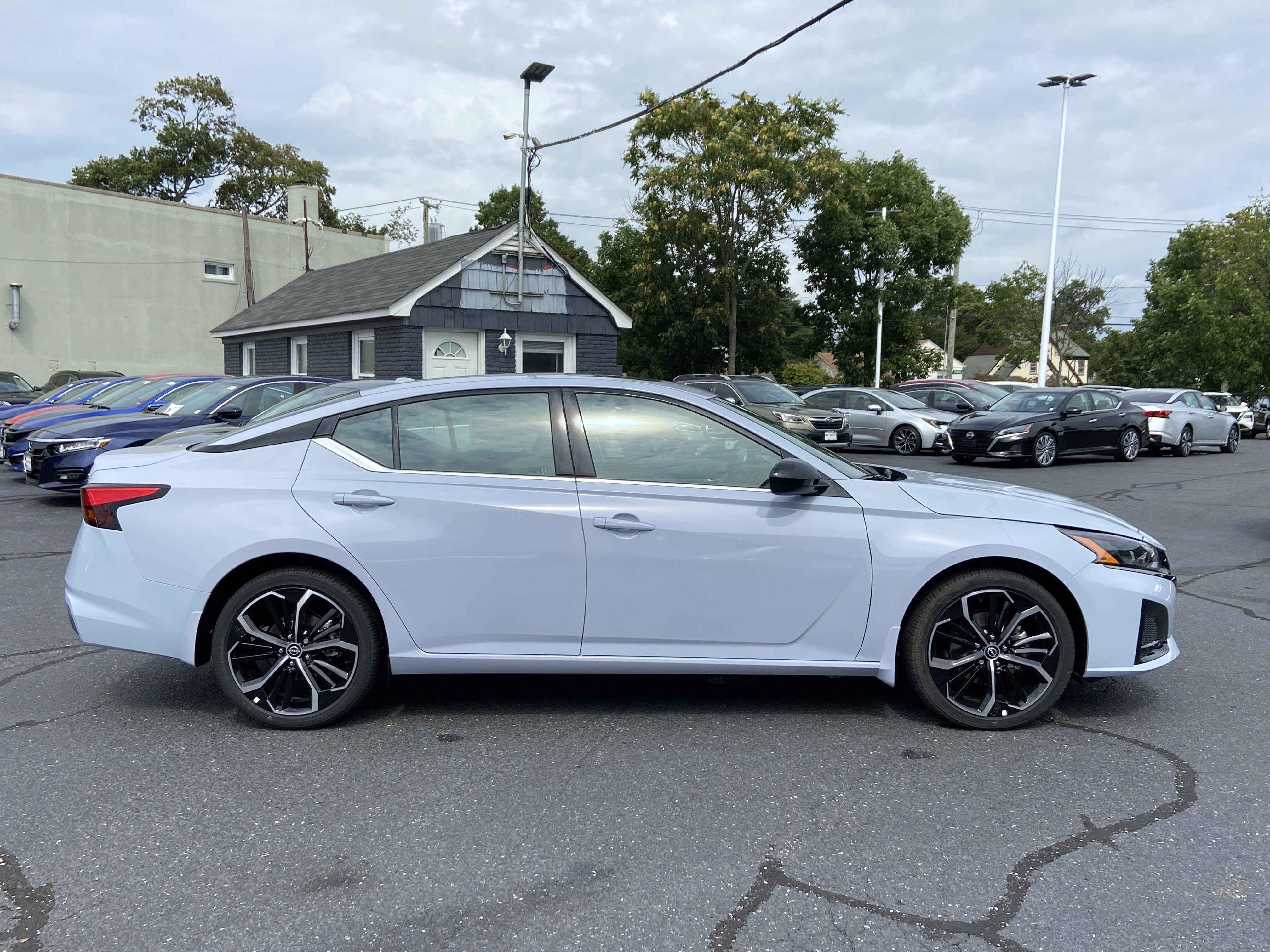 2026 Nissan Altima SR