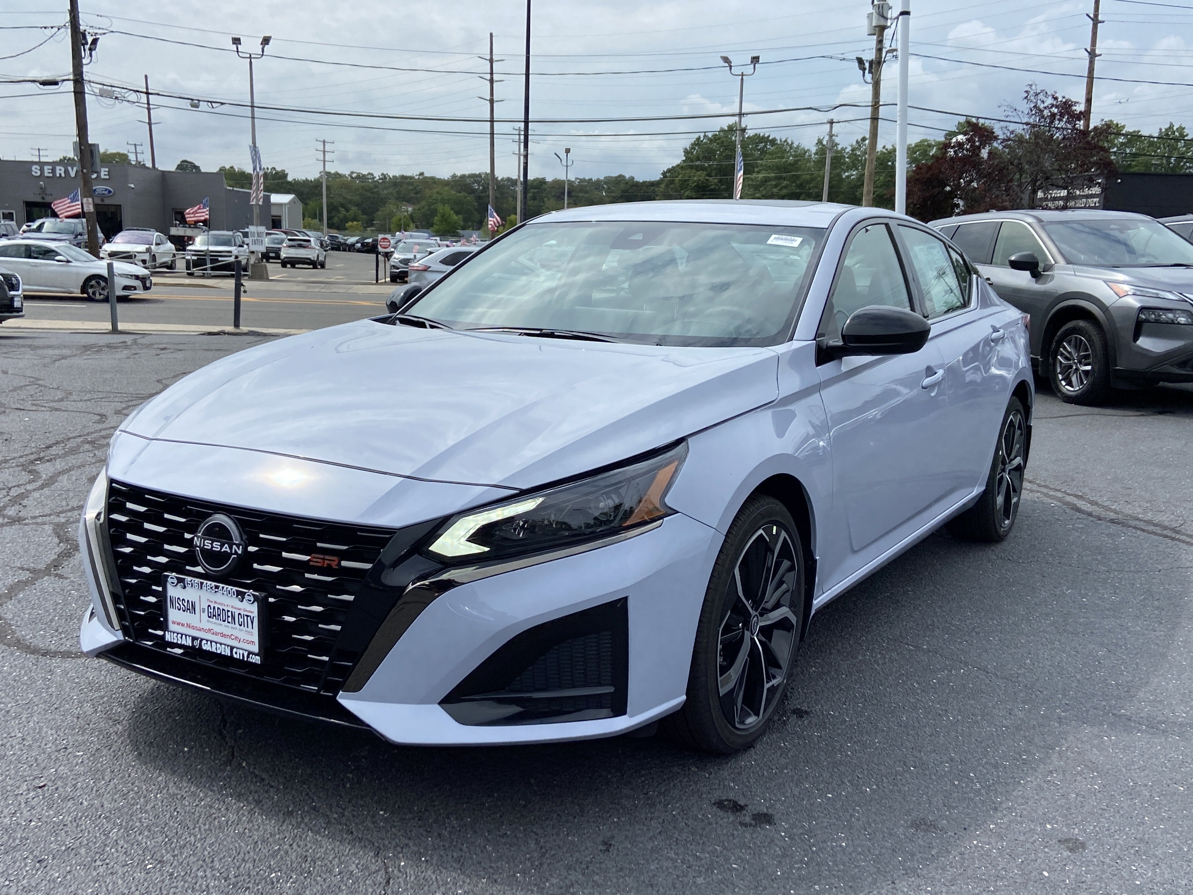 2026 Nissan Altima SR