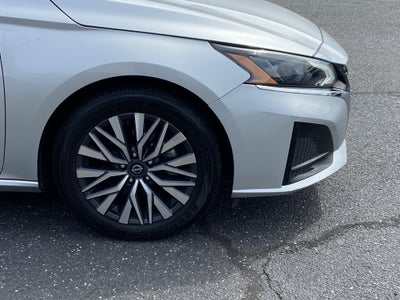 2024 Nissan Altima SV