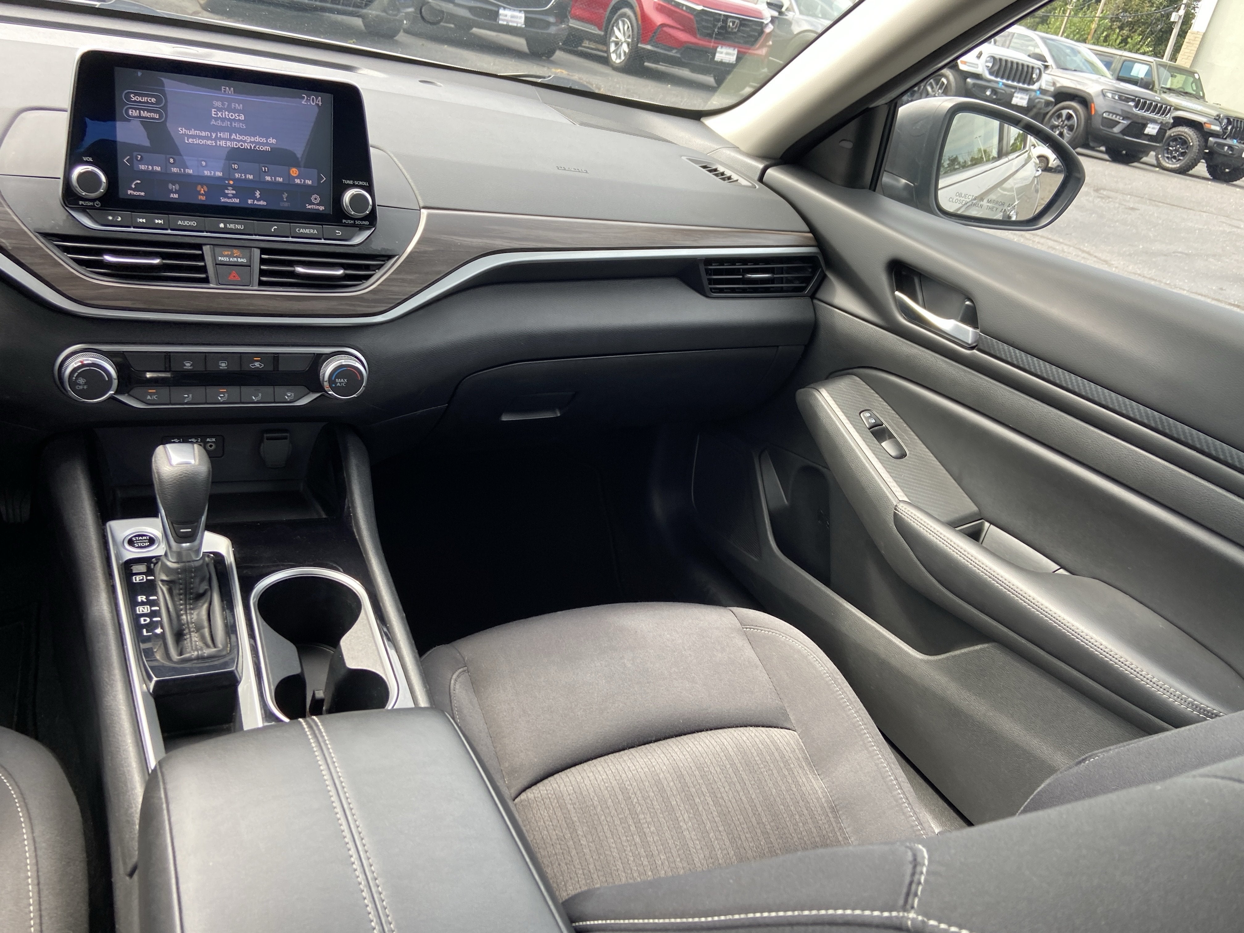2024 Nissan Altima SV