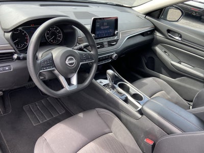 2024 Nissan Altima SV