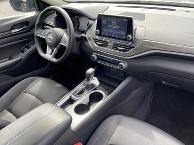 2024 Nissan Altima SV