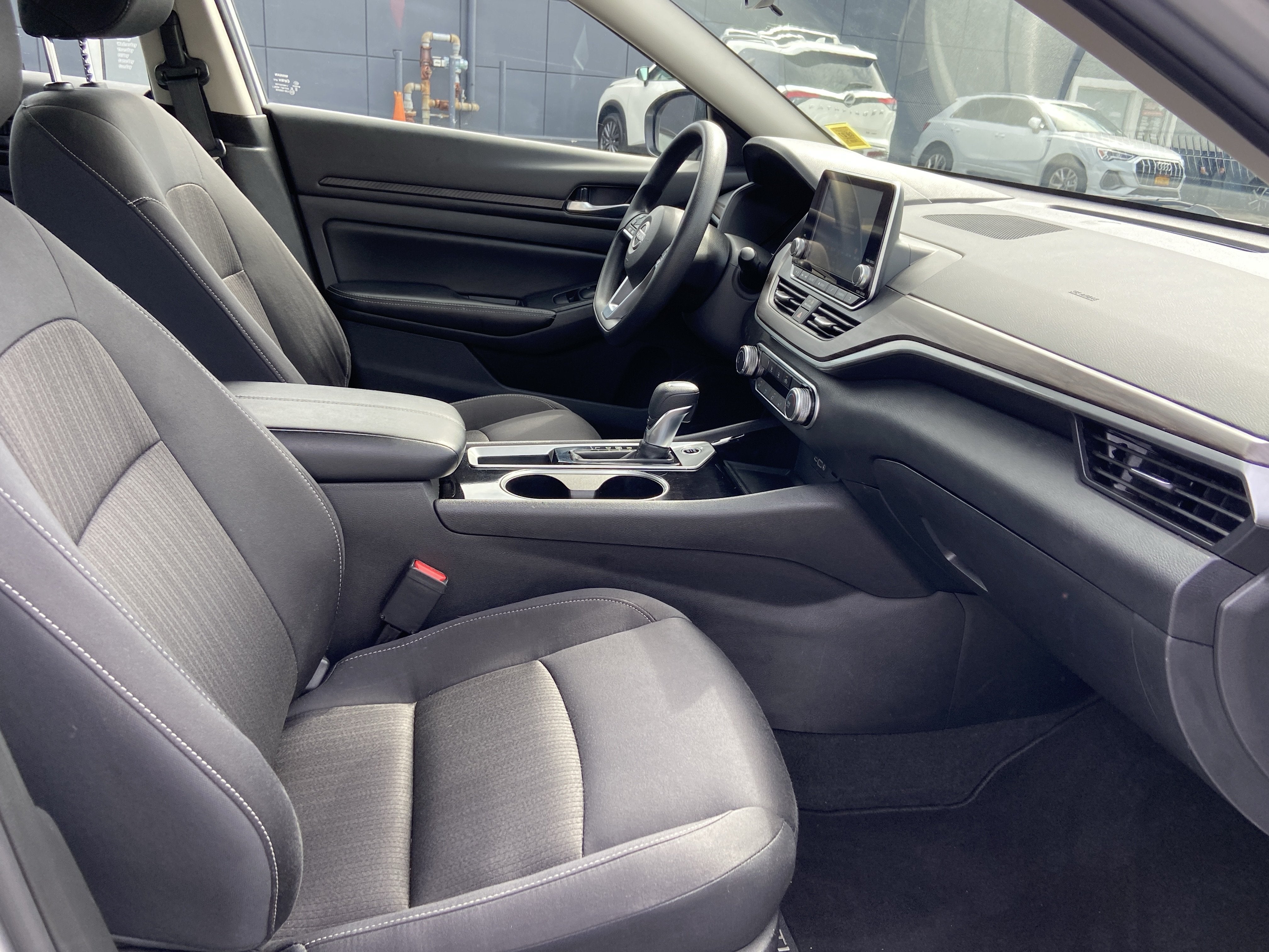 2024 Nissan Altima SV