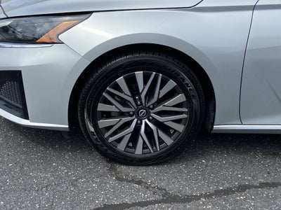 2024 Nissan Altima SV