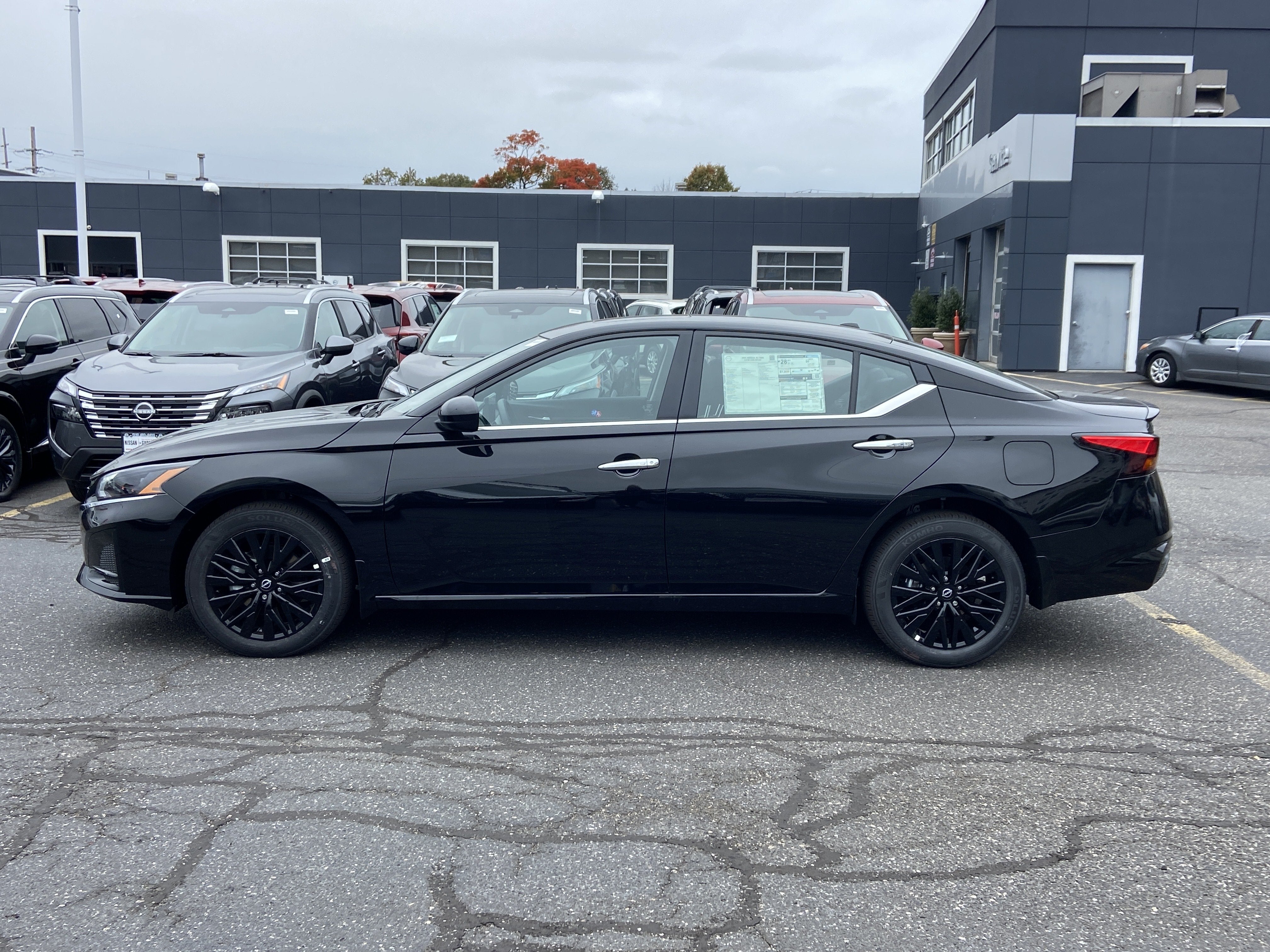 2025 Nissan Altima SV