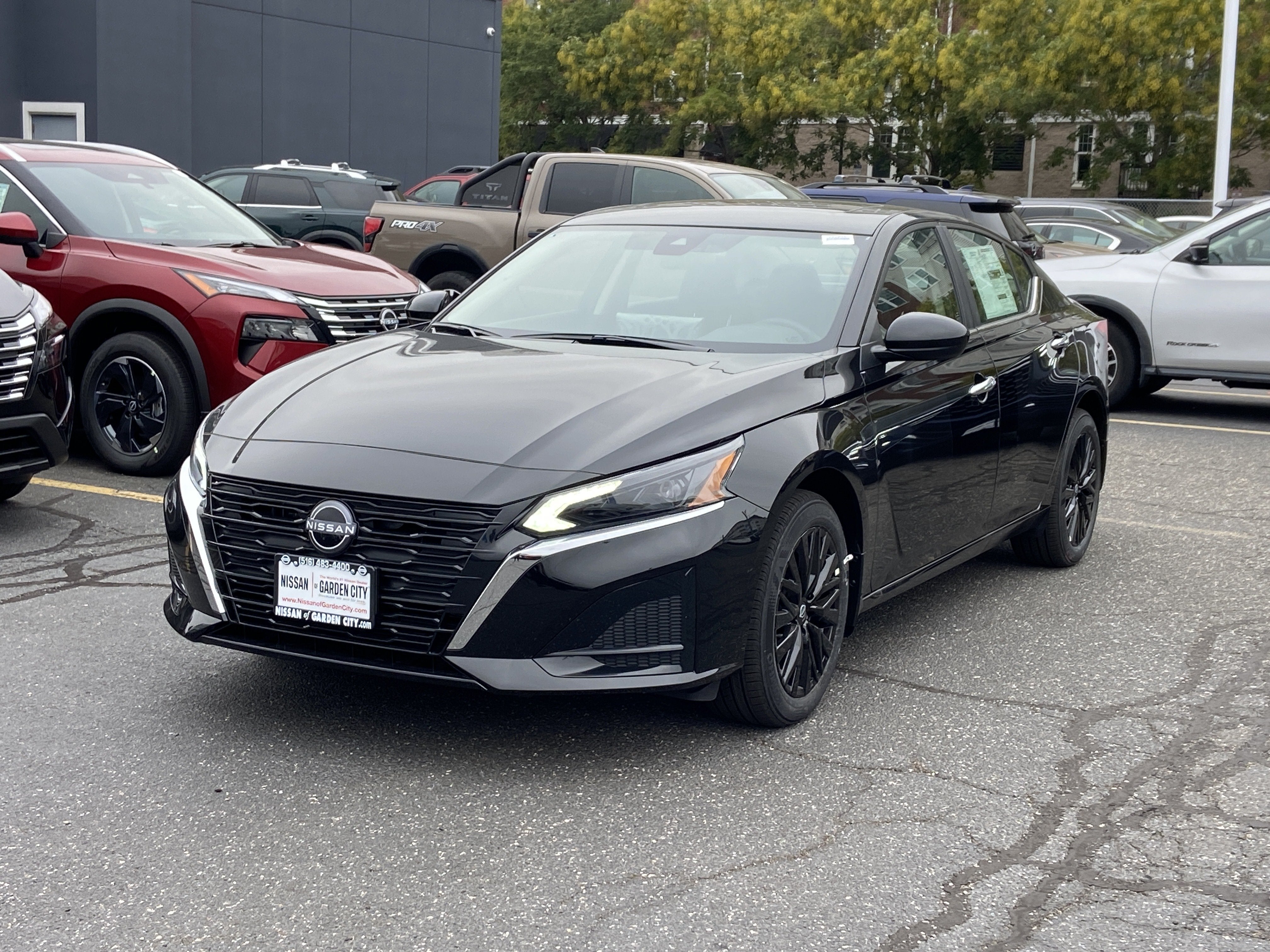 2025 Nissan Altima SV