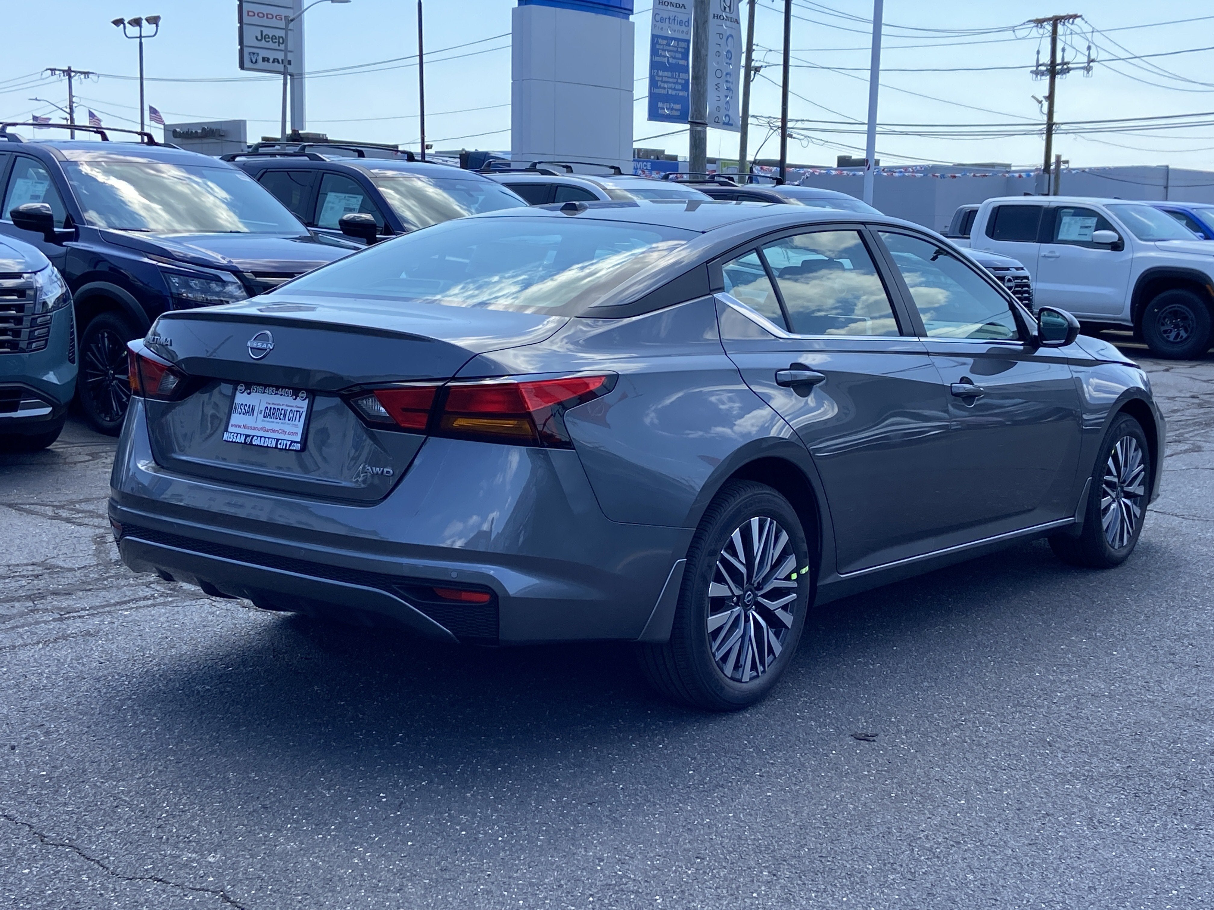 2026 Nissan Altima SV