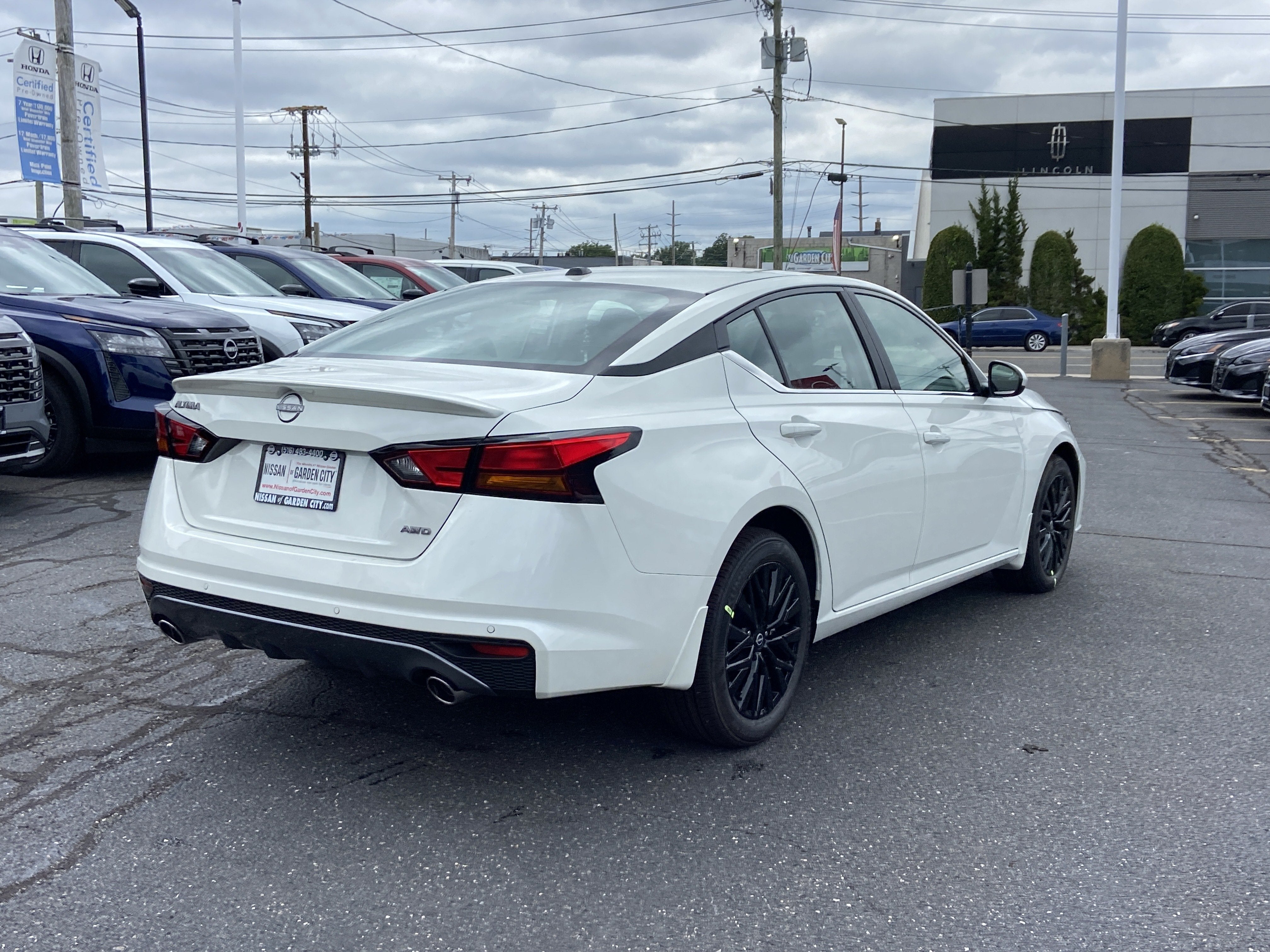 2026 Nissan Altima SV