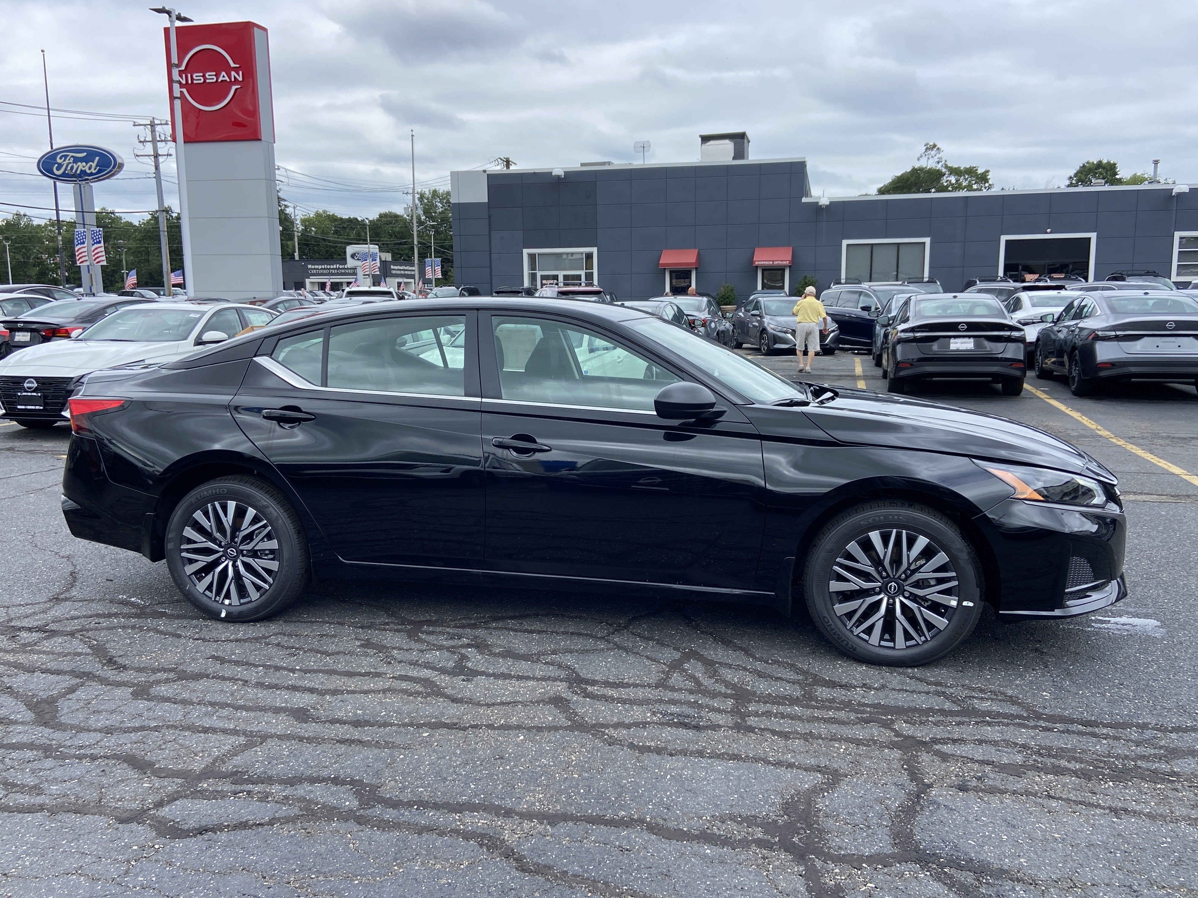 2026 Nissan Altima SV