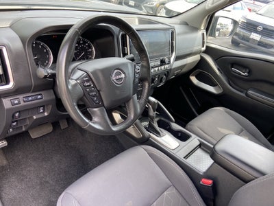 2025 Nissan Frontier Crew Cab SV