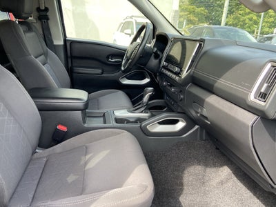2025 Nissan Frontier Crew Cab SV