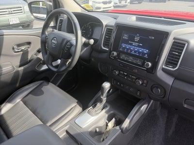 2024 Nissan Frontier SL