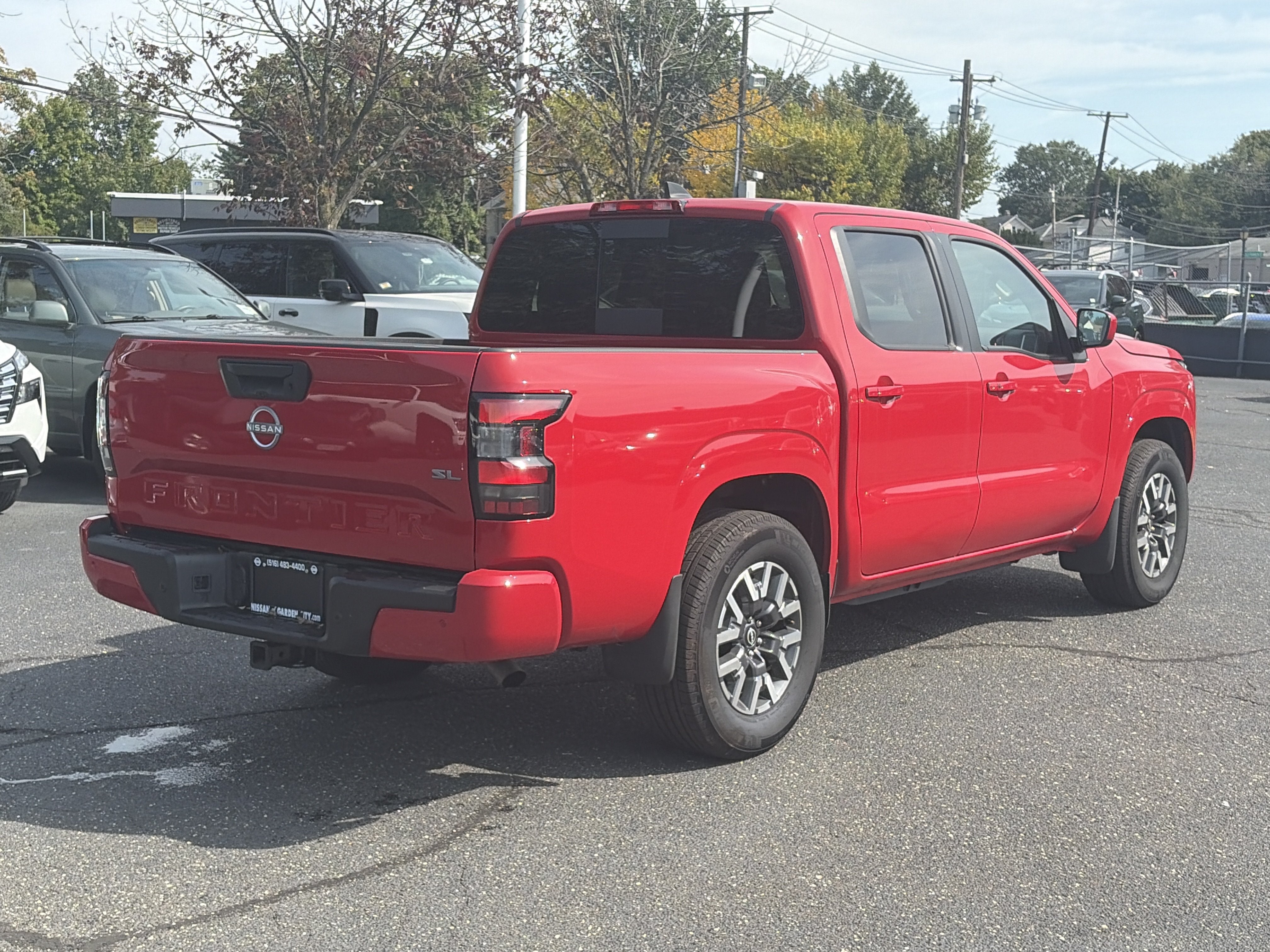 2024 Nissan Frontier SL