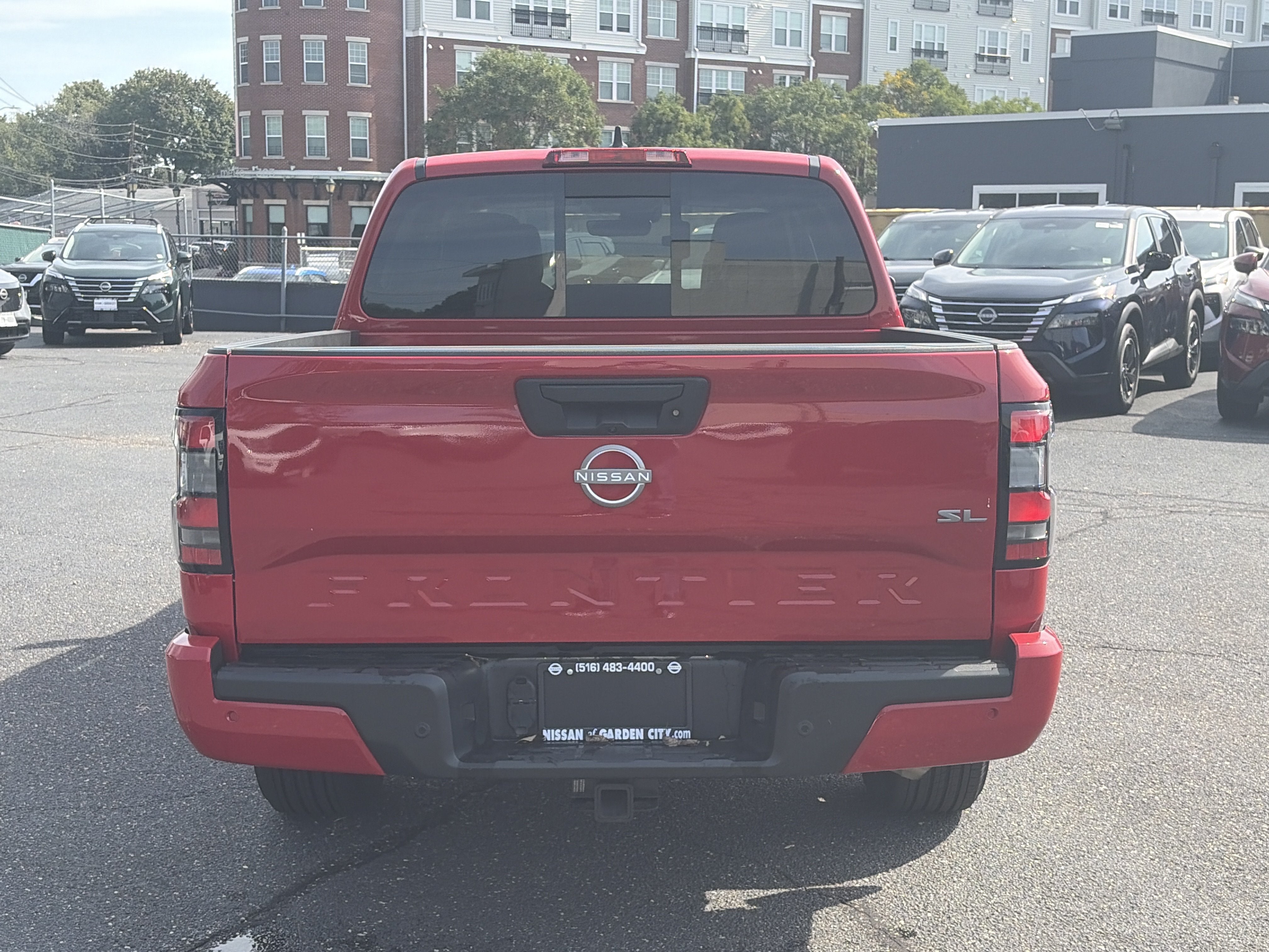 2024 Nissan Frontier SL