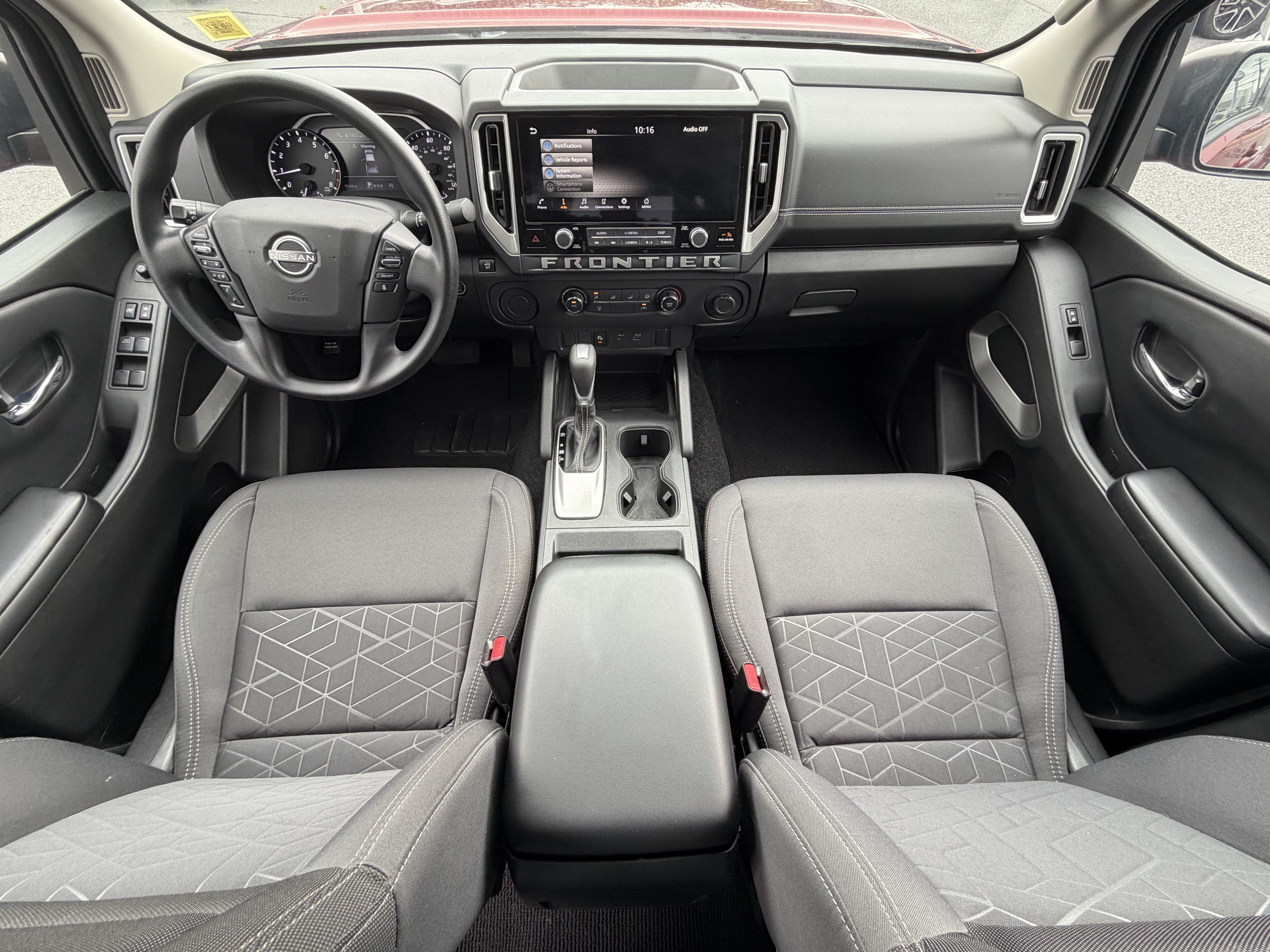2025 Nissan Frontier Crew Cab SV