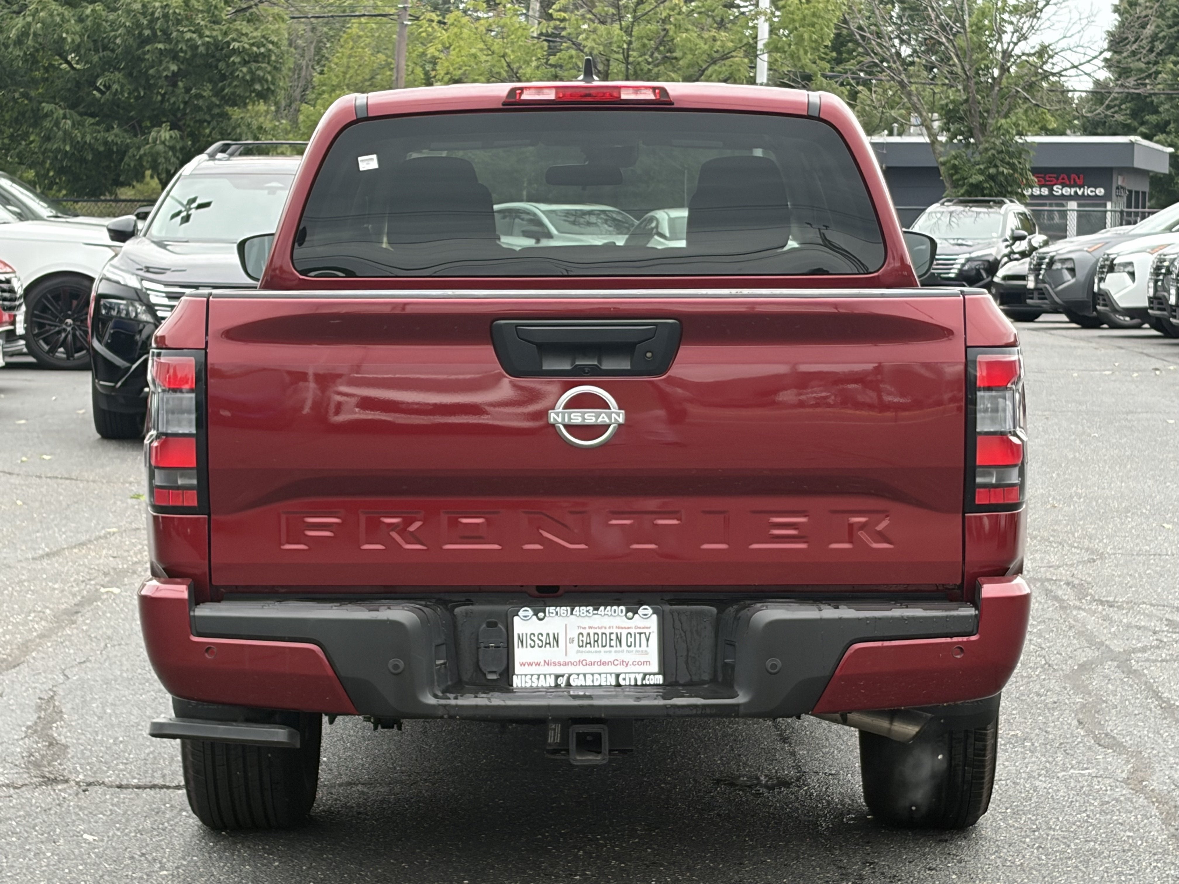 2025 Nissan Frontier Crew Cab SV
