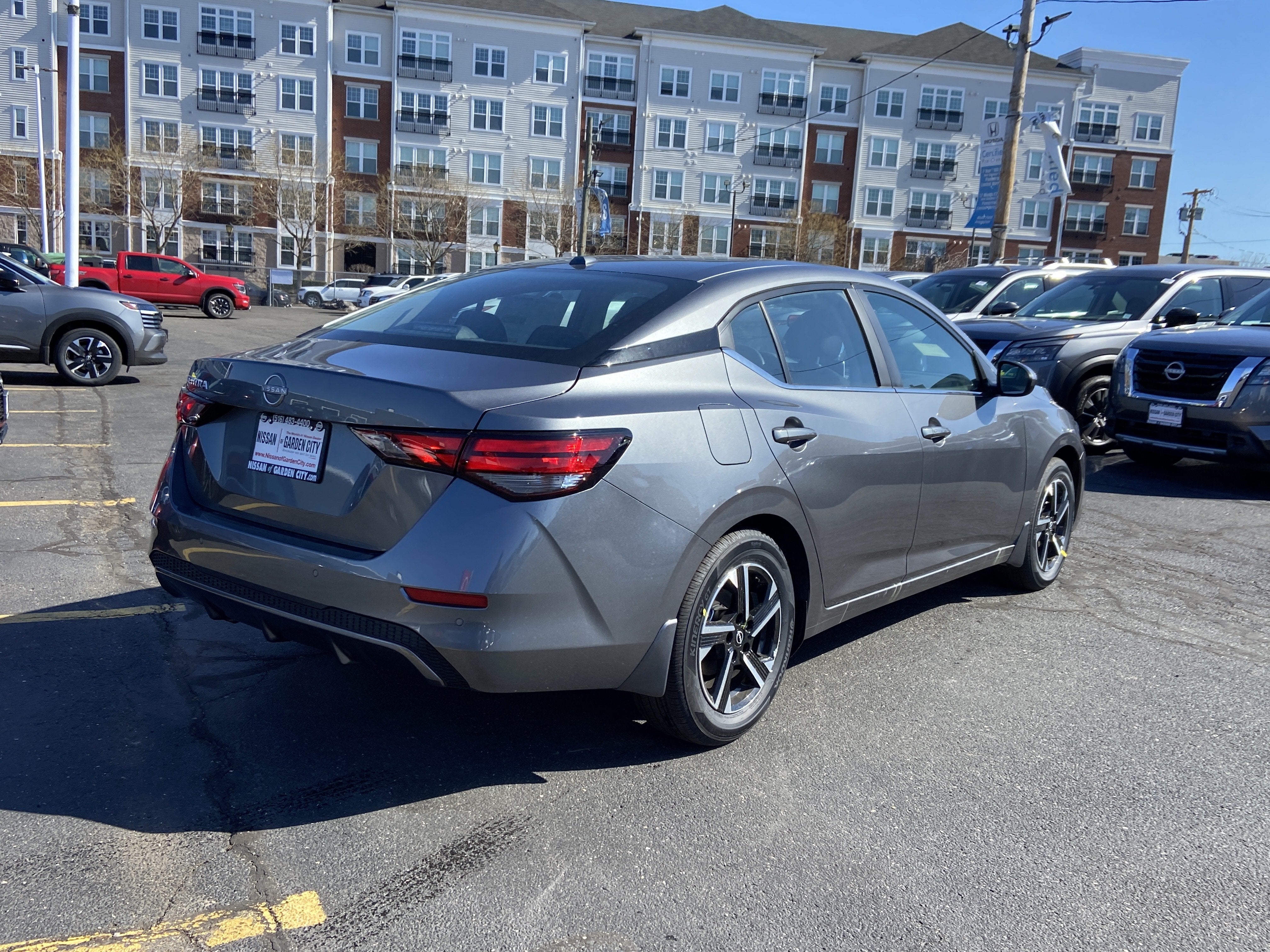 2025 Nissan Sentra SV