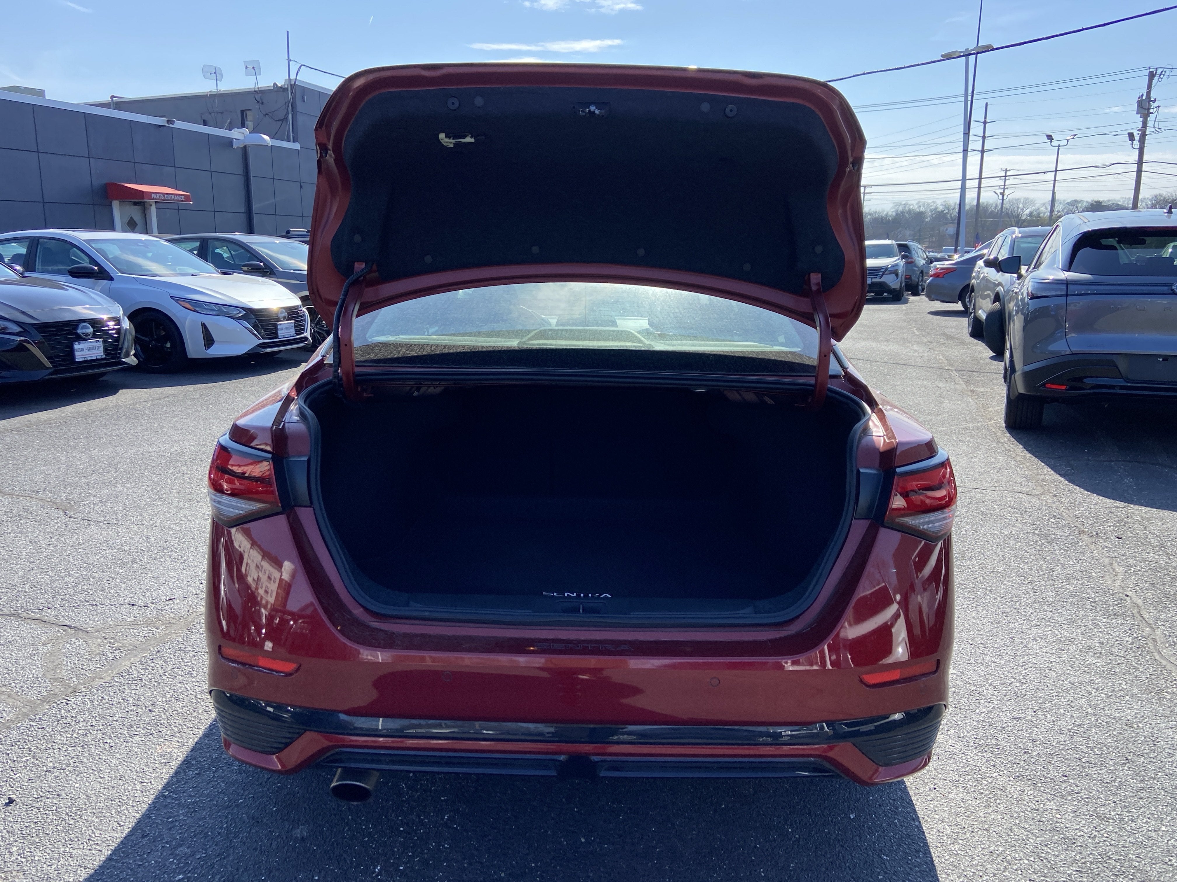 2025 Nissan Sentra SR