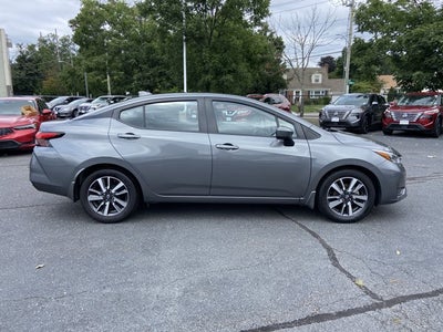 2025 Nissan Versa SV