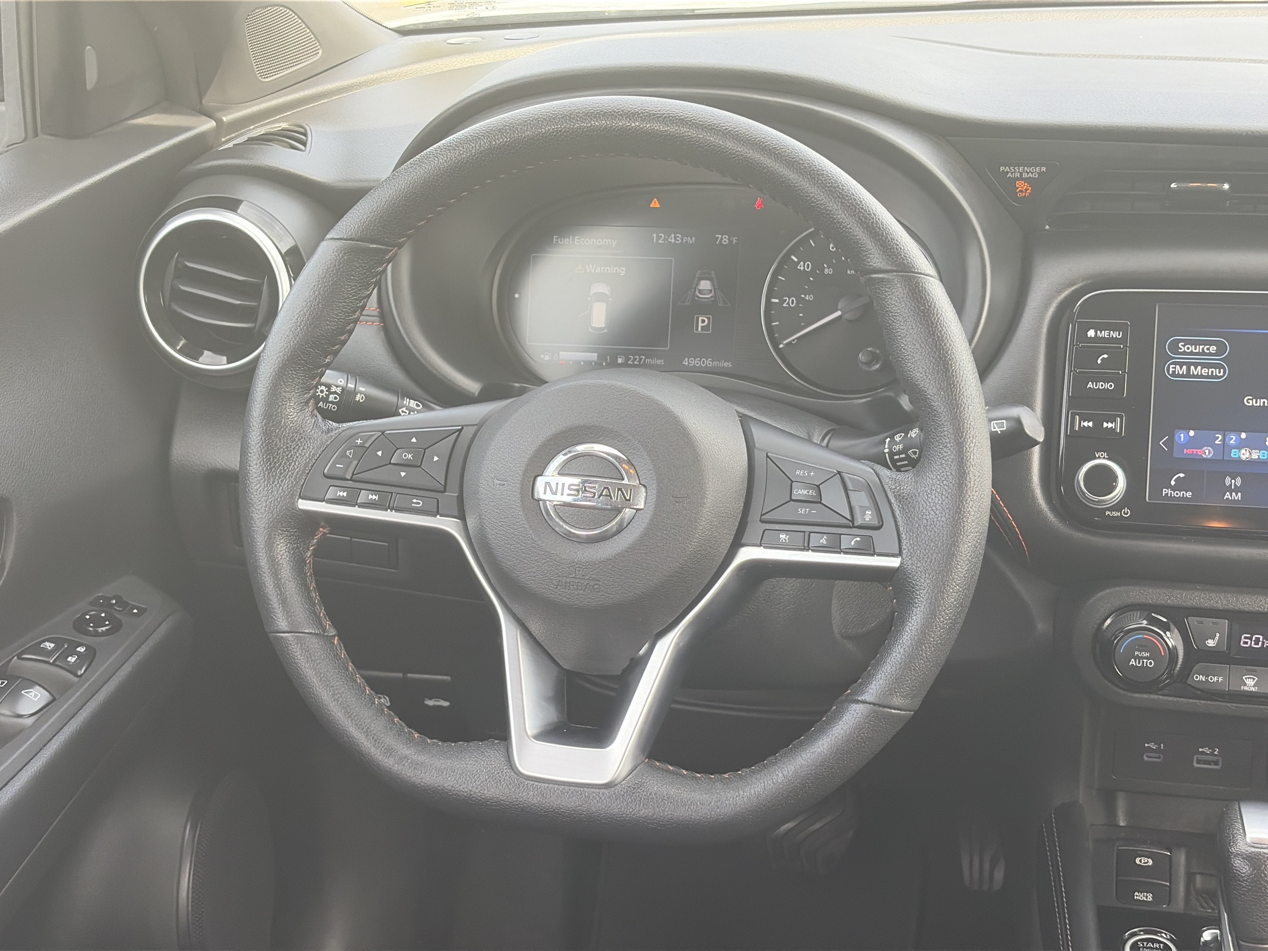 2021 Nissan Kicks SR