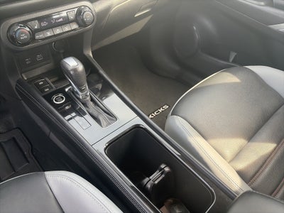 2021 Nissan Kicks SR