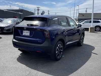 2025 Nissan Kicks SV