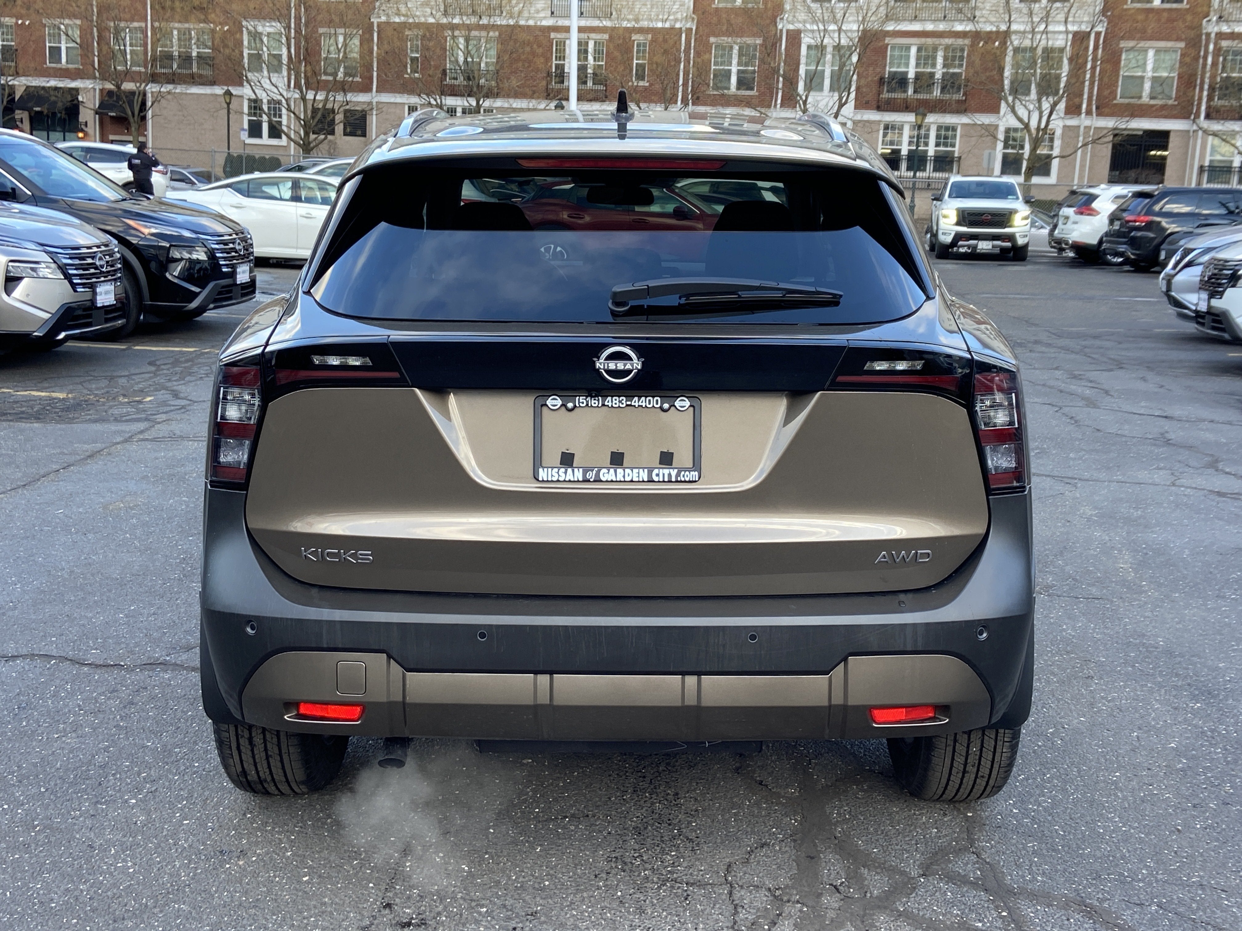 2026 Nissan Kicks SV