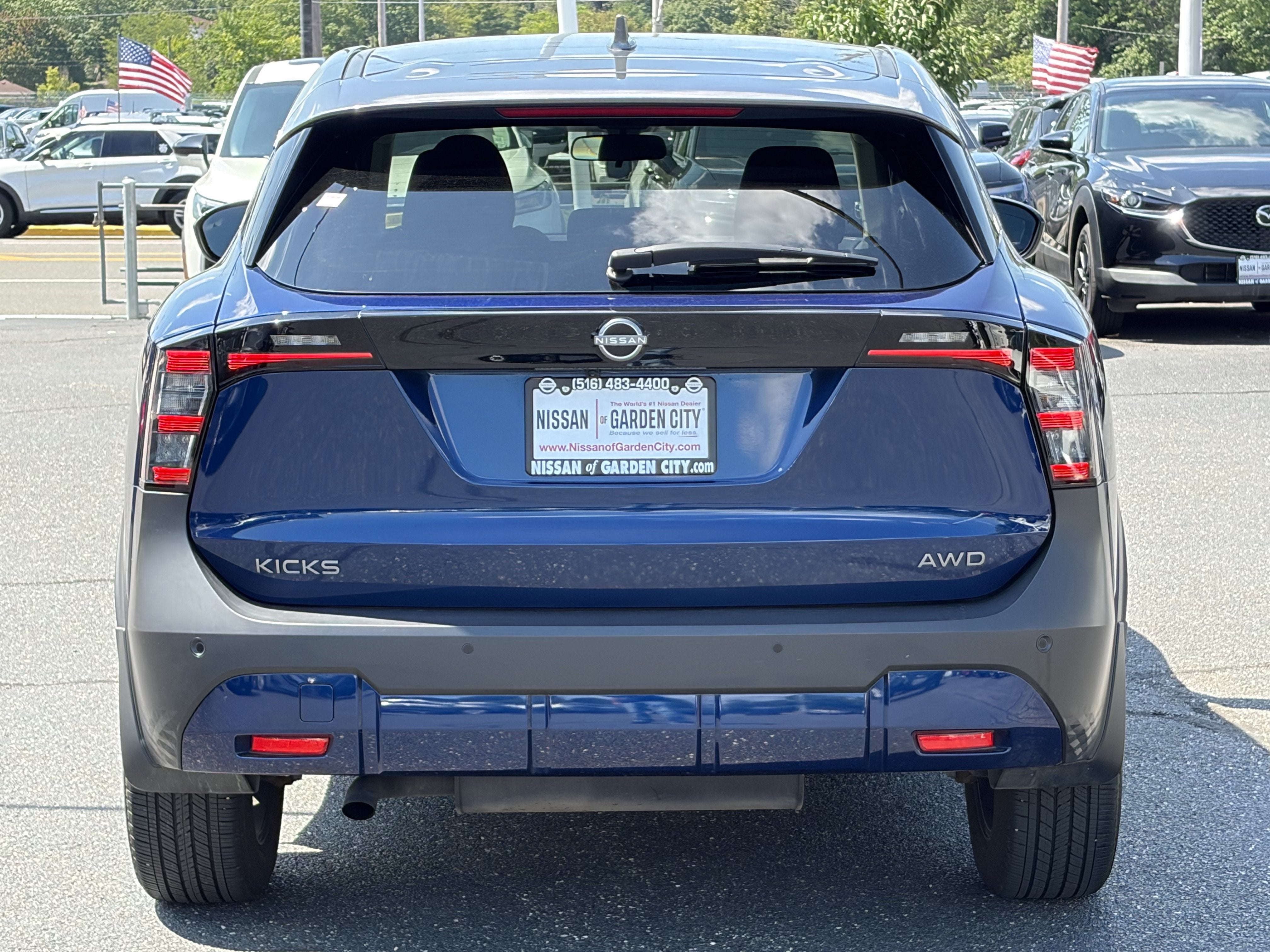 2025 Nissan Kicks SV