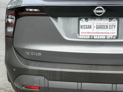 2025 Nissan Kicks SV