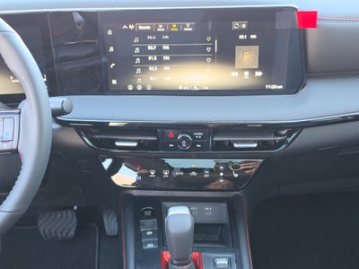 2027 Nissan Kicks SR
