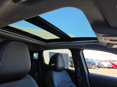 2027 Nissan Kicks SR