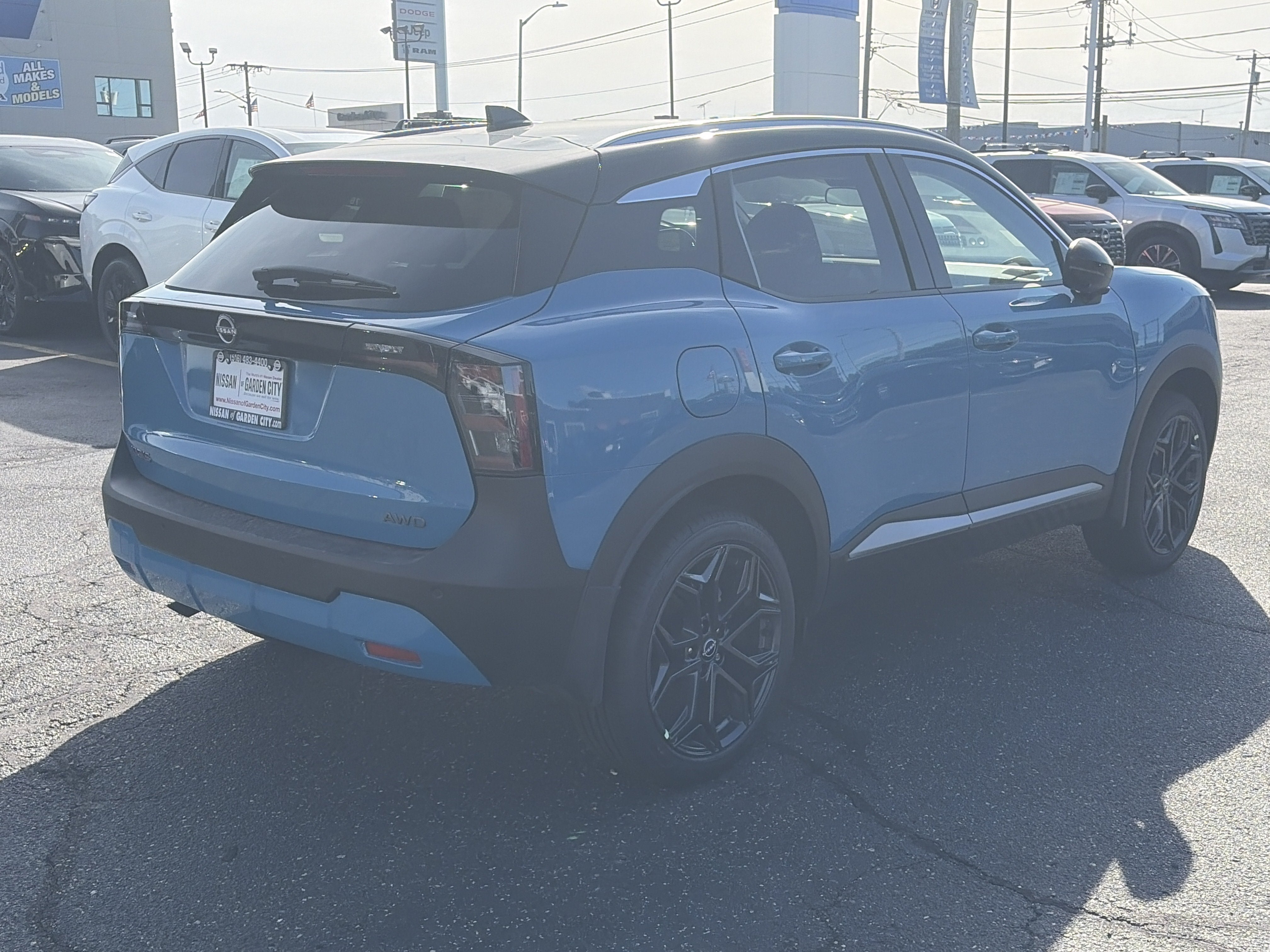 2027 Nissan Kicks SR