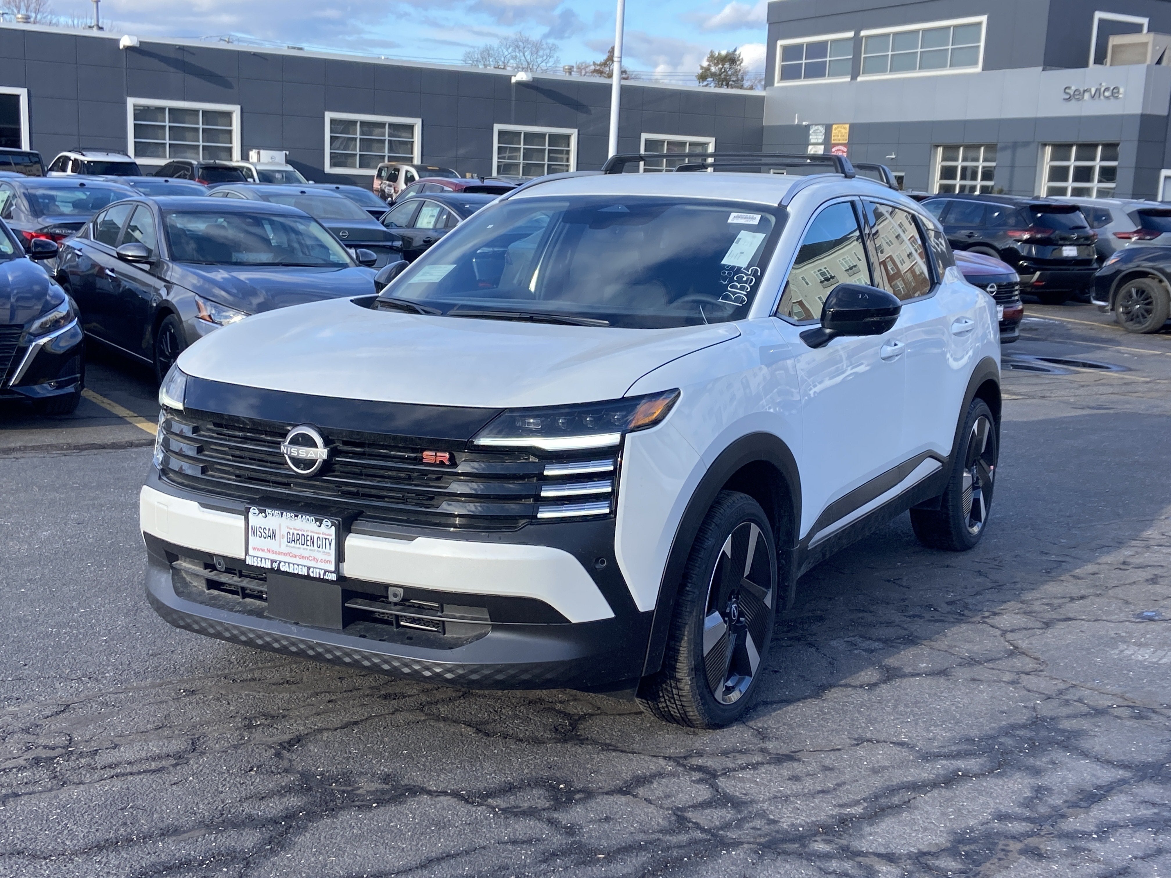 2026 Nissan Kicks SR
