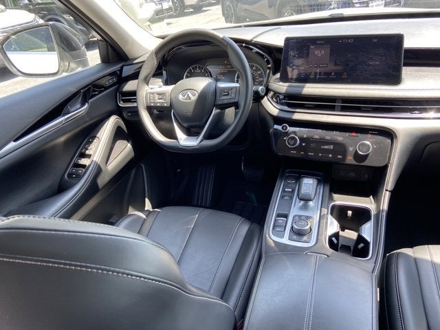 2025 INFINITI QX60 PURE
