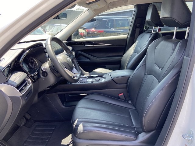 2025 INFINITI QX60 PURE